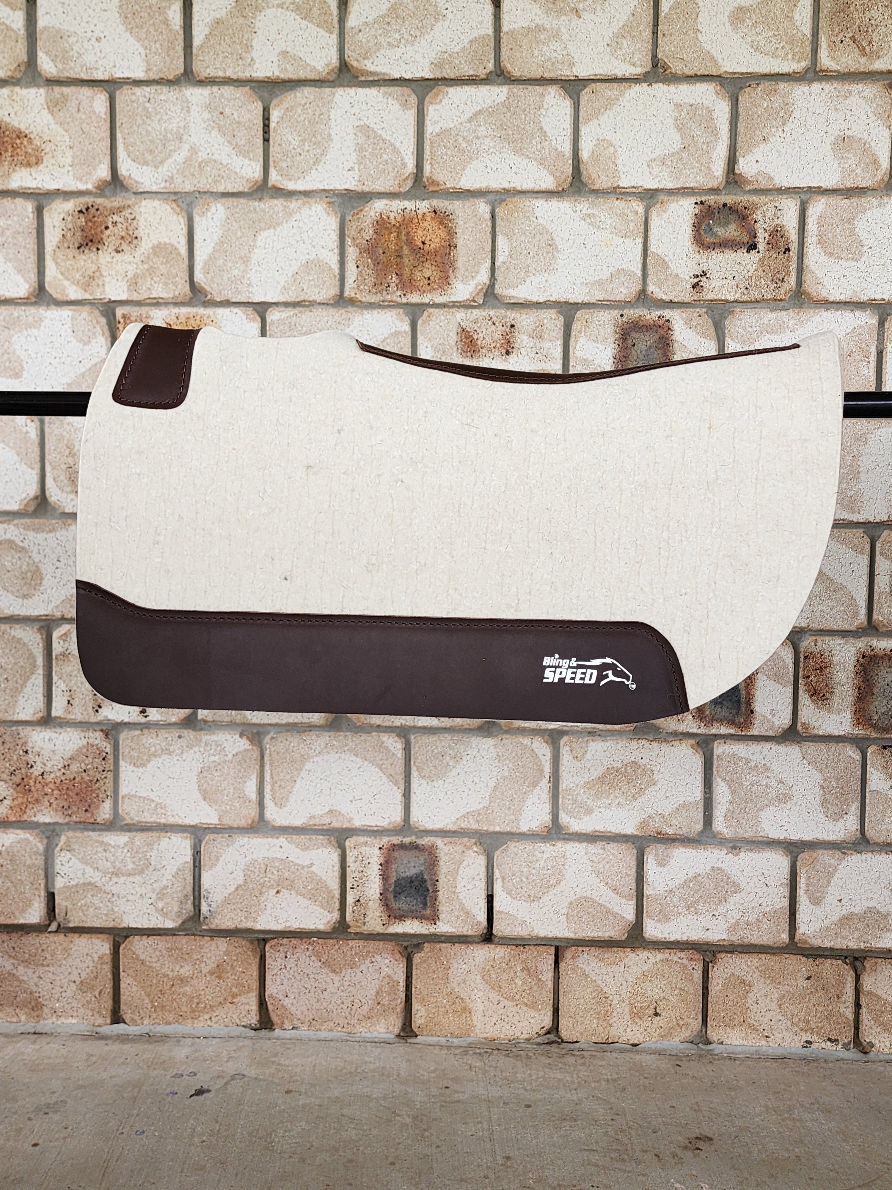Standard Wither Relief - Round Skirt Merino Wool Barrel and Fender Saddle Pad - Cream
