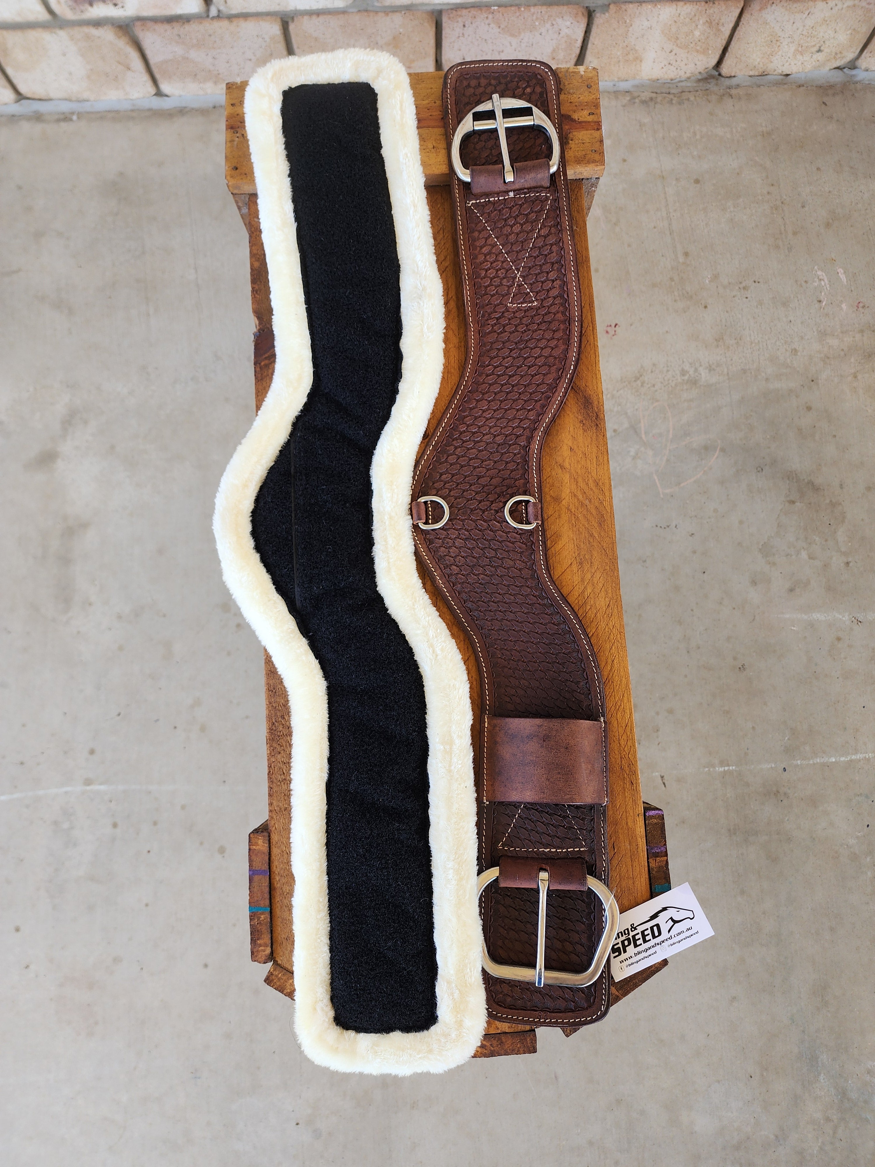 Shoulder Relief Girth with Removable Velcro Synthetic Wool Liner - Various Designs