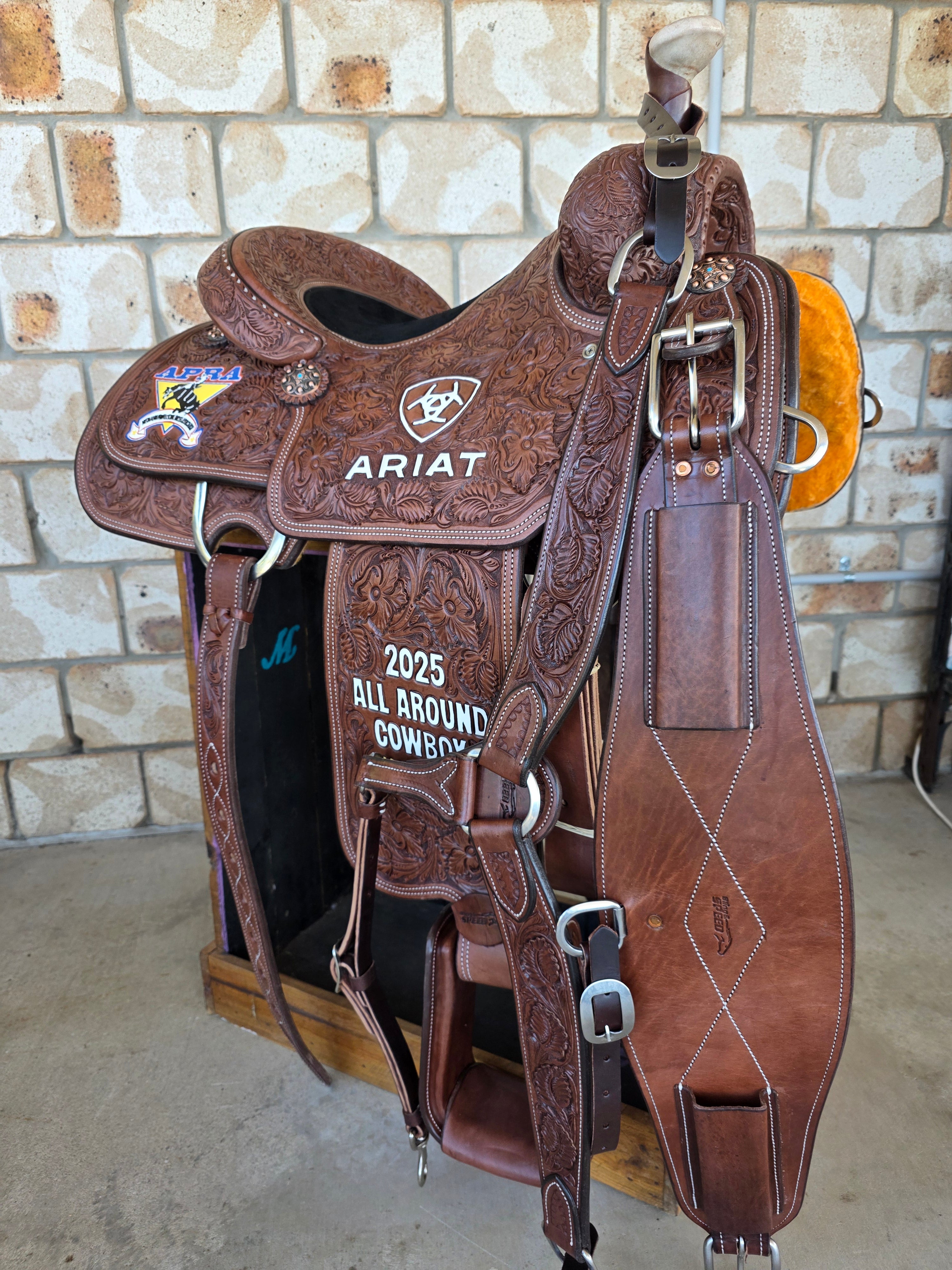Bling & Speed Rope, Cutting & Steer Wrestling Trophy Saddles