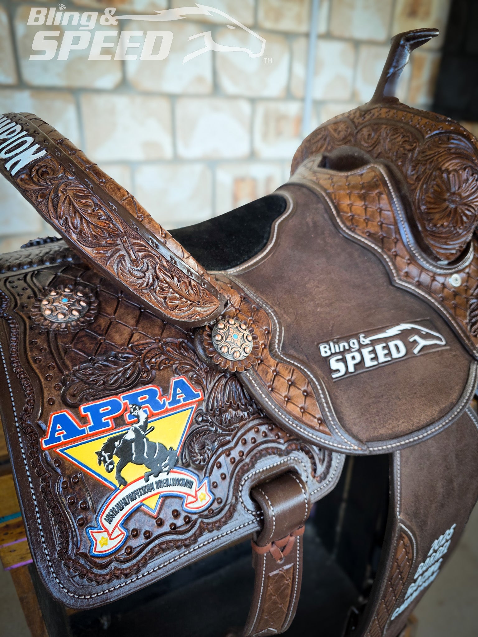 Bling & Speed Leather Barrel Trophy Saddle