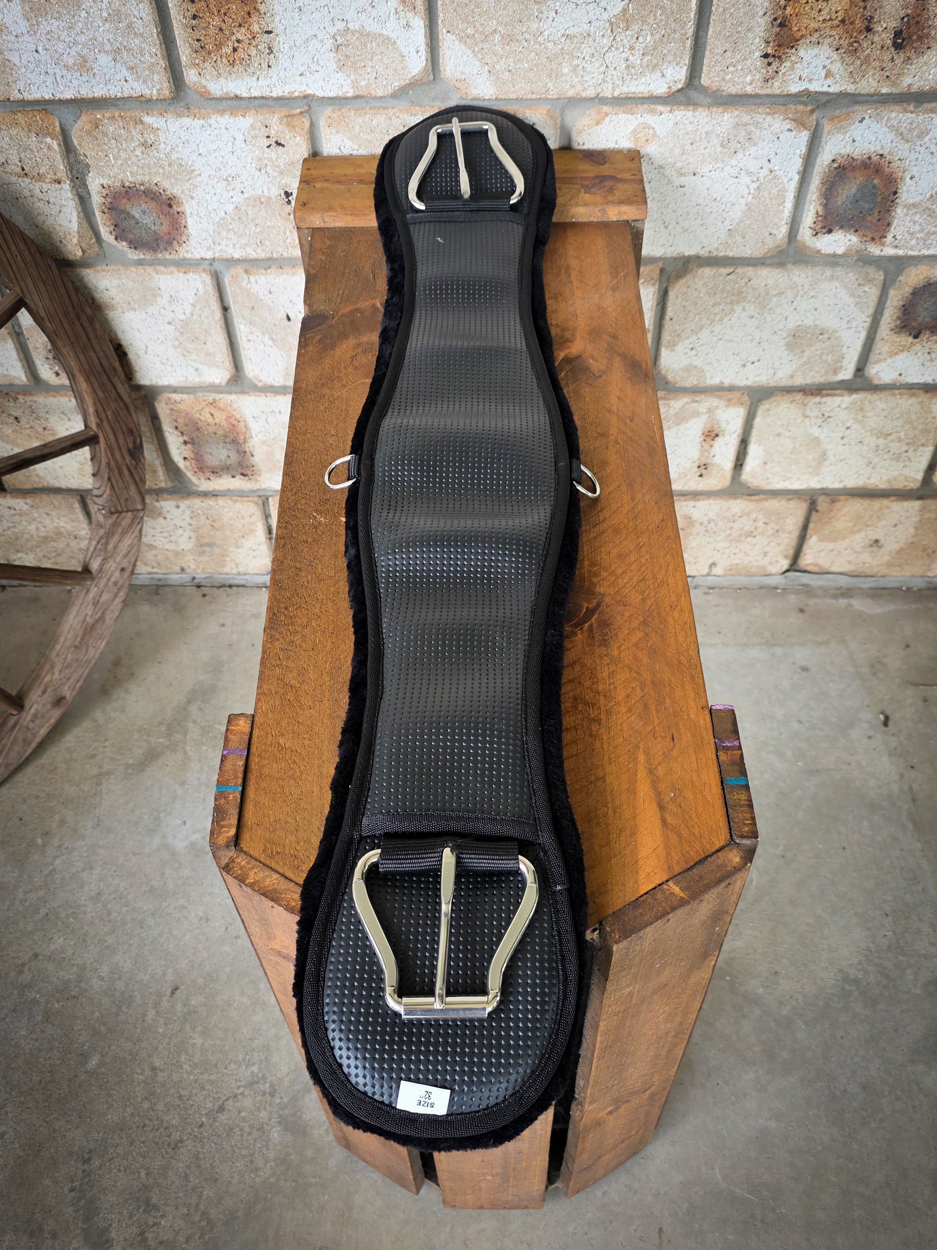 Roper Girth with Wool Backing