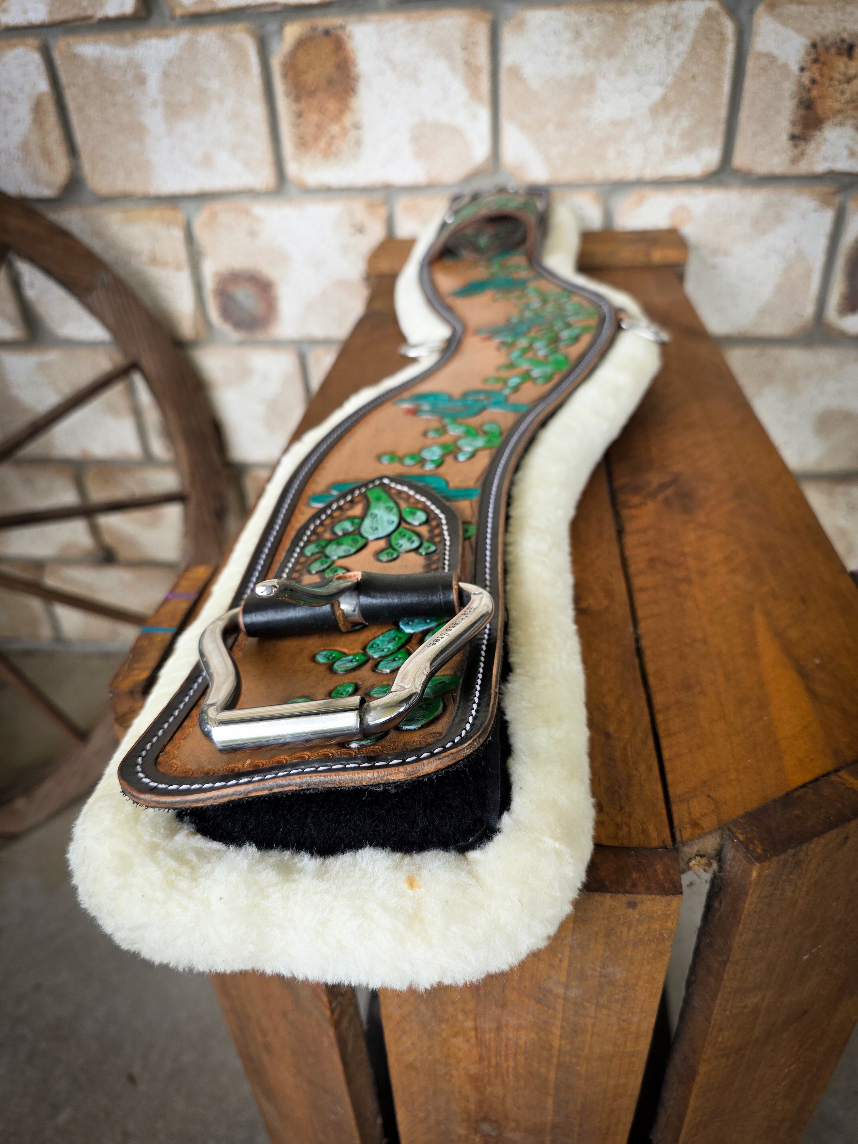 Cactus Tooled Anatomical Leather Girth with Removable Wool Liner