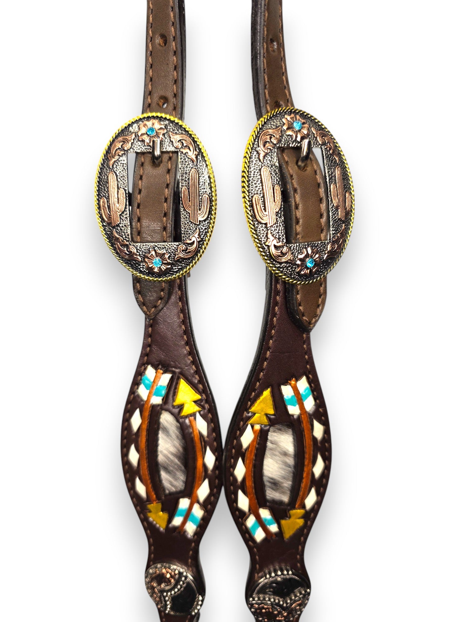 "Arrow & Hide" Desert Spirit Tack Set