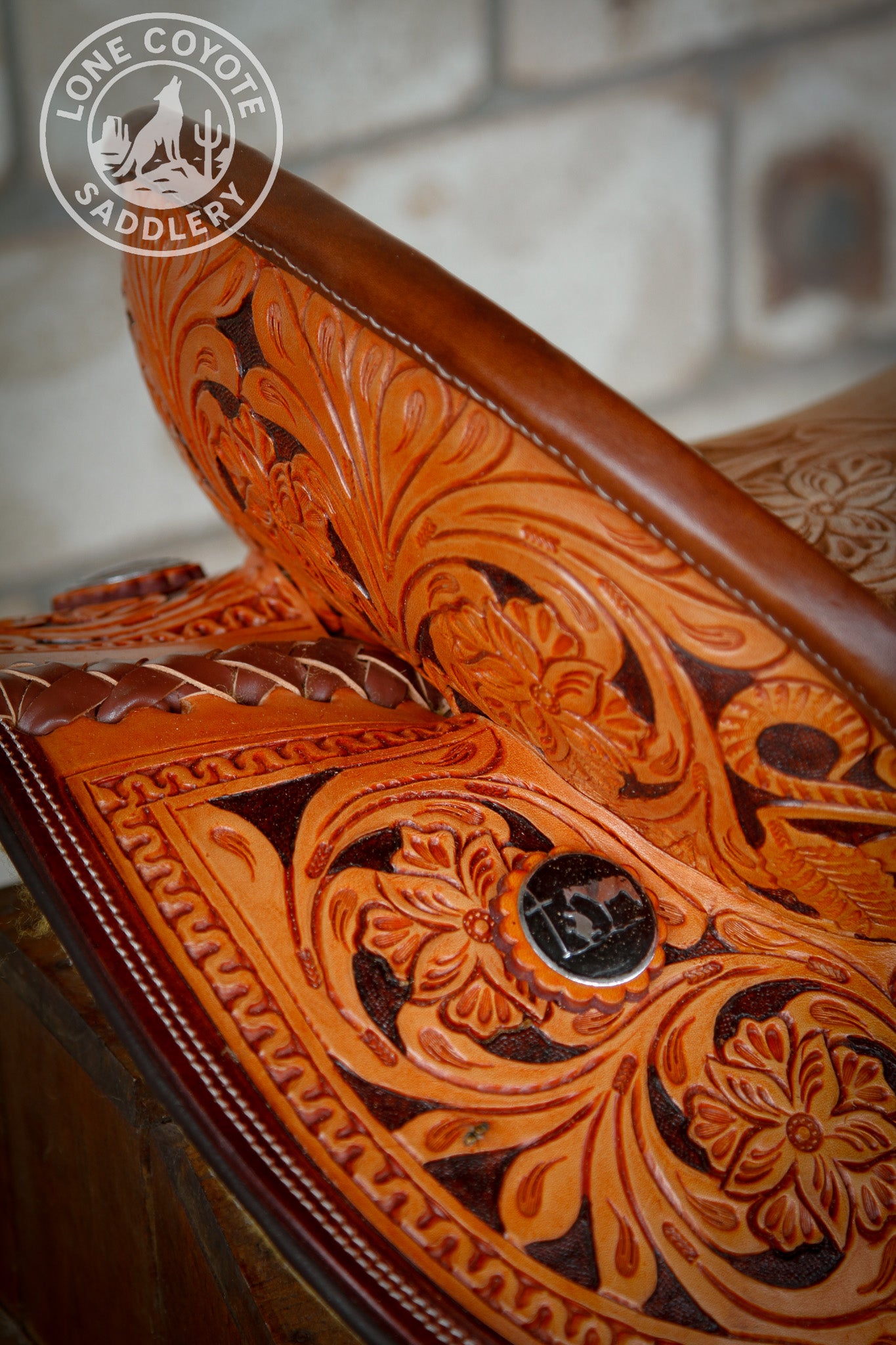 Lone Coyote Fully Mounted Barrel Saddle Package – PREORDER