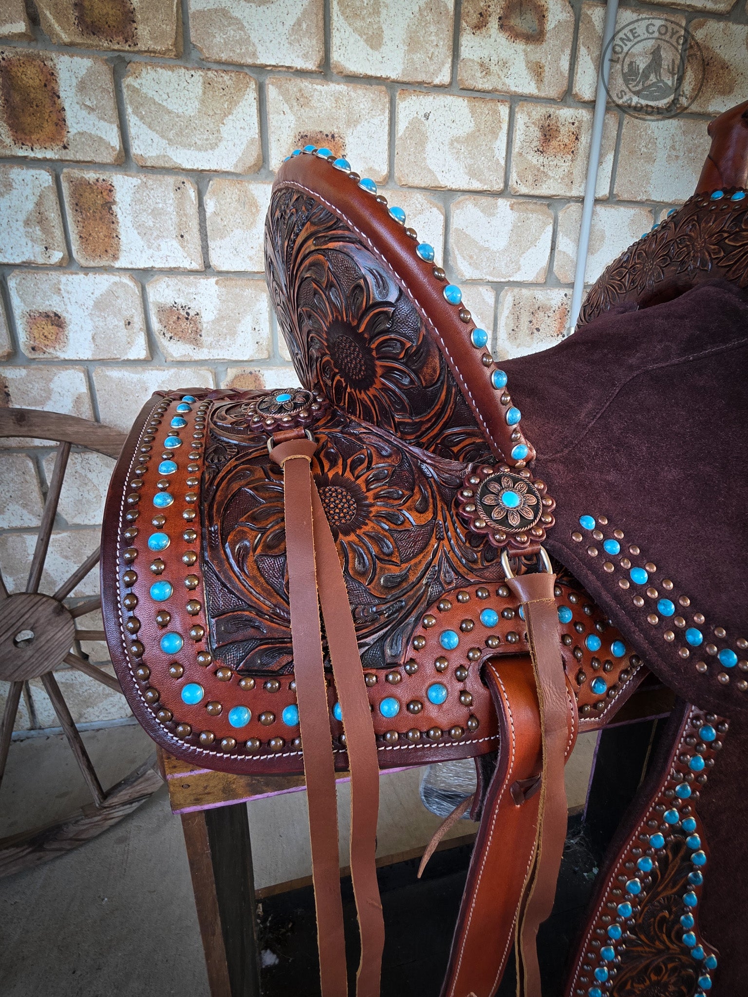 Lone Coyote Turquoise Floral Barrel Saddle – 13.5"