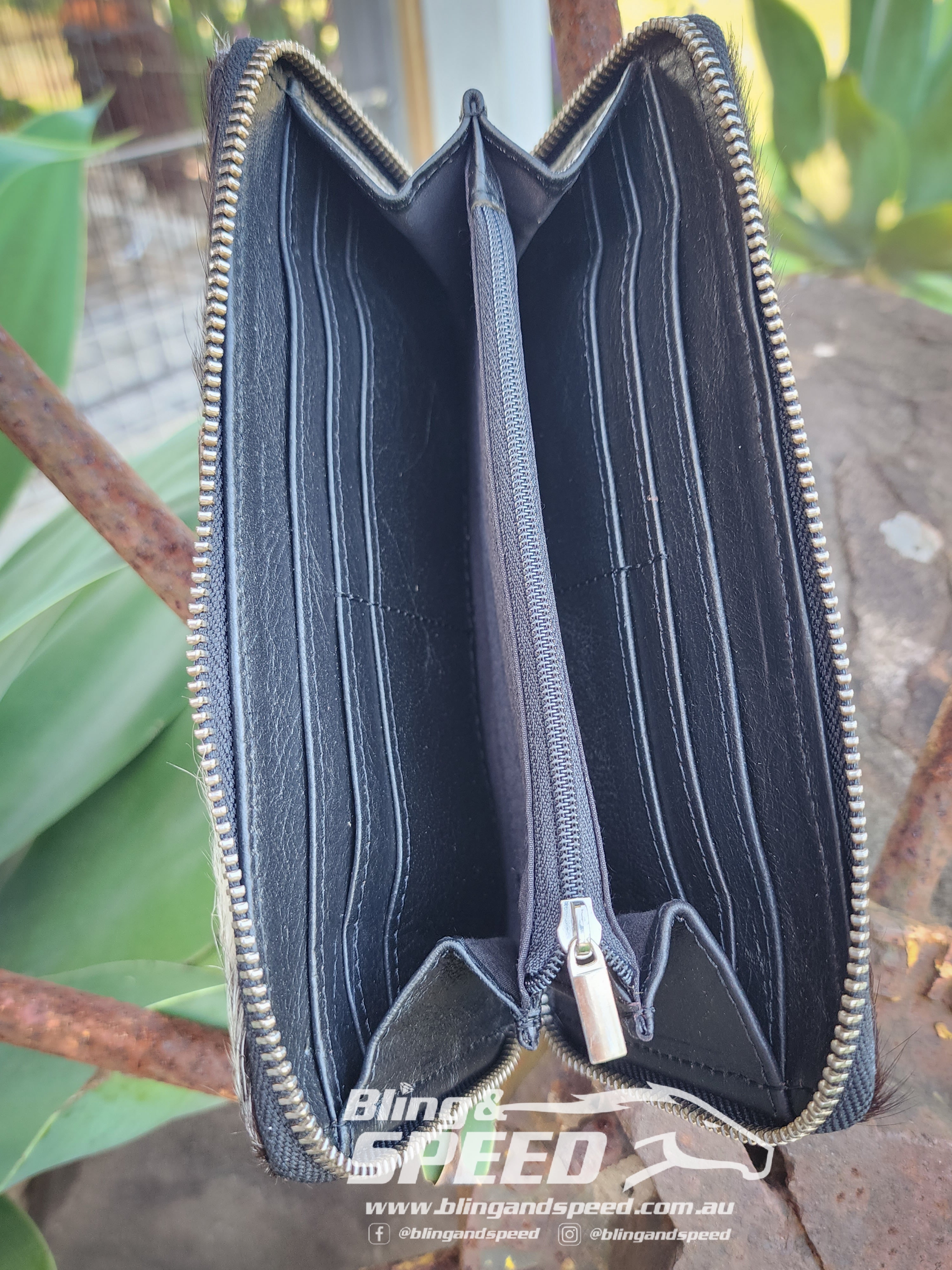 Cowhide and Leather Wallet - Zipper Closure