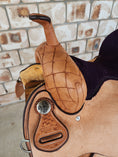 Load image into Gallery viewer, Leather Barrel Racing Saddle 14.5" - Indigo