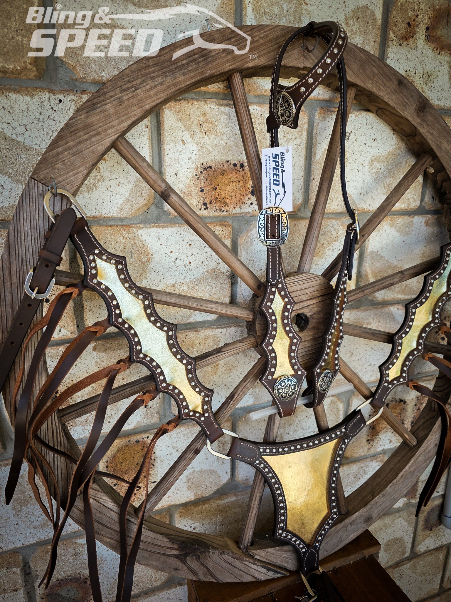 Metallic Gold Inlay Tack Set