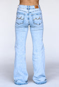 Load image into Gallery viewer, Light Wash Signature Trouser Denim