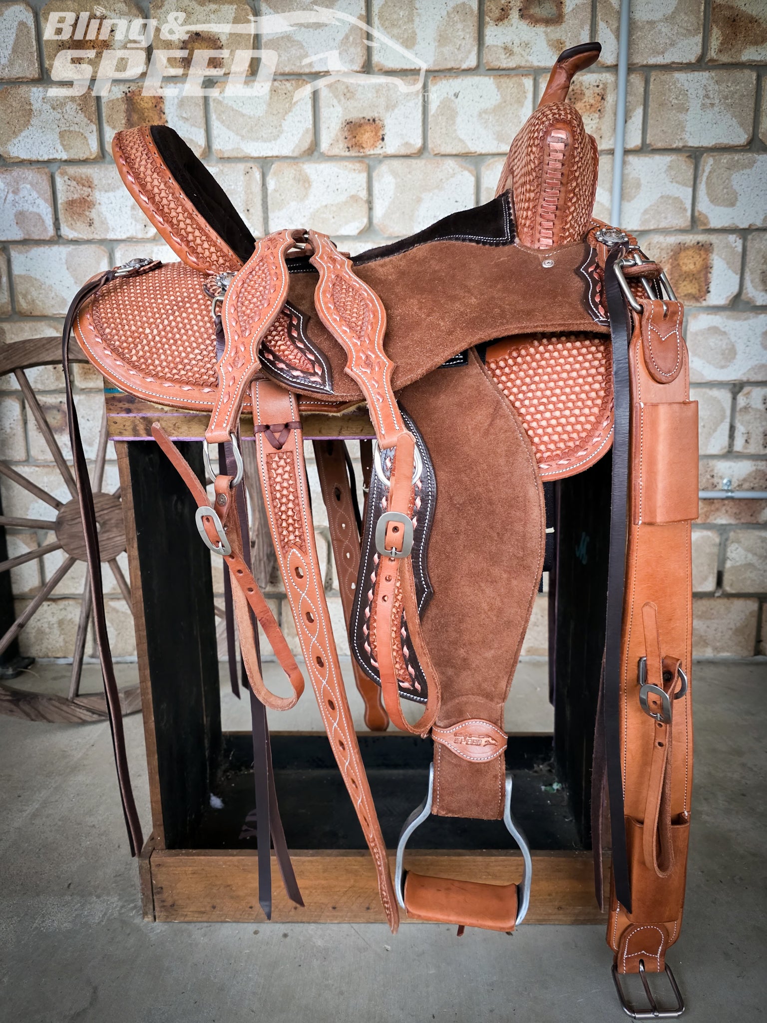 Neoprene & Leather Combo Barrel Saddle – 16” Seat, FQHB, 7" Gullet
