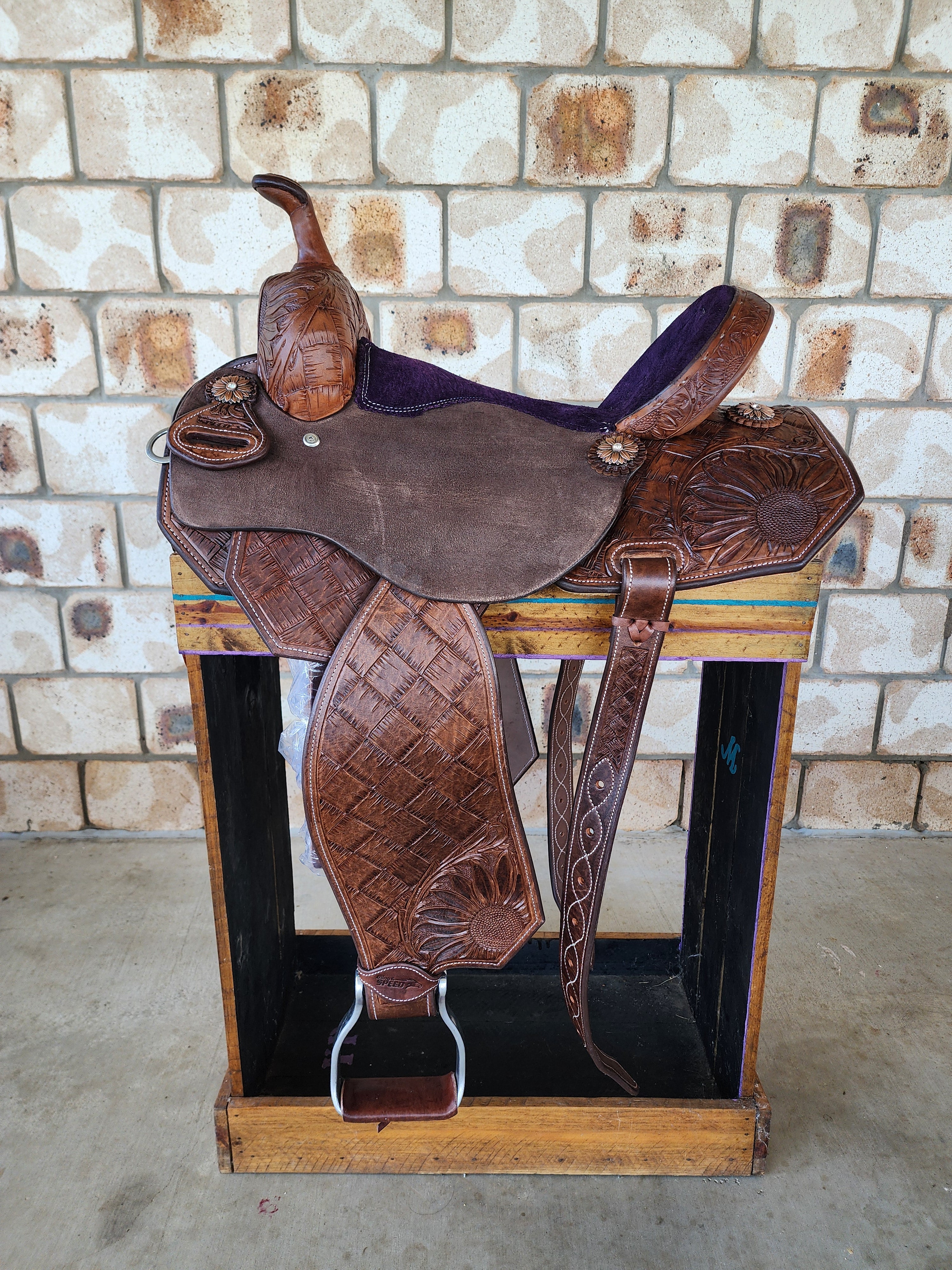 Leather Barrel Saddle - LBS3