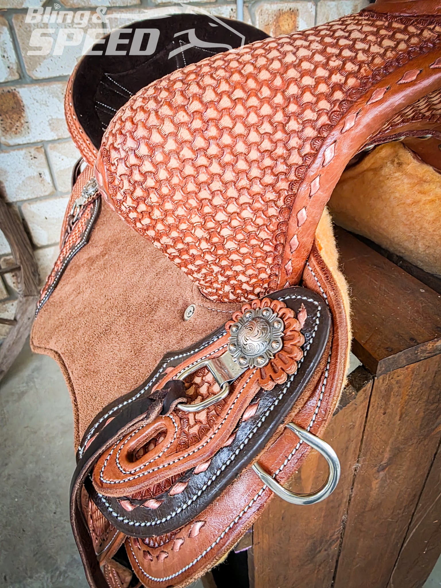 Neoprene & Leather Combo Barrel Saddle – 16” Seat, FQHB, 7" Gullet