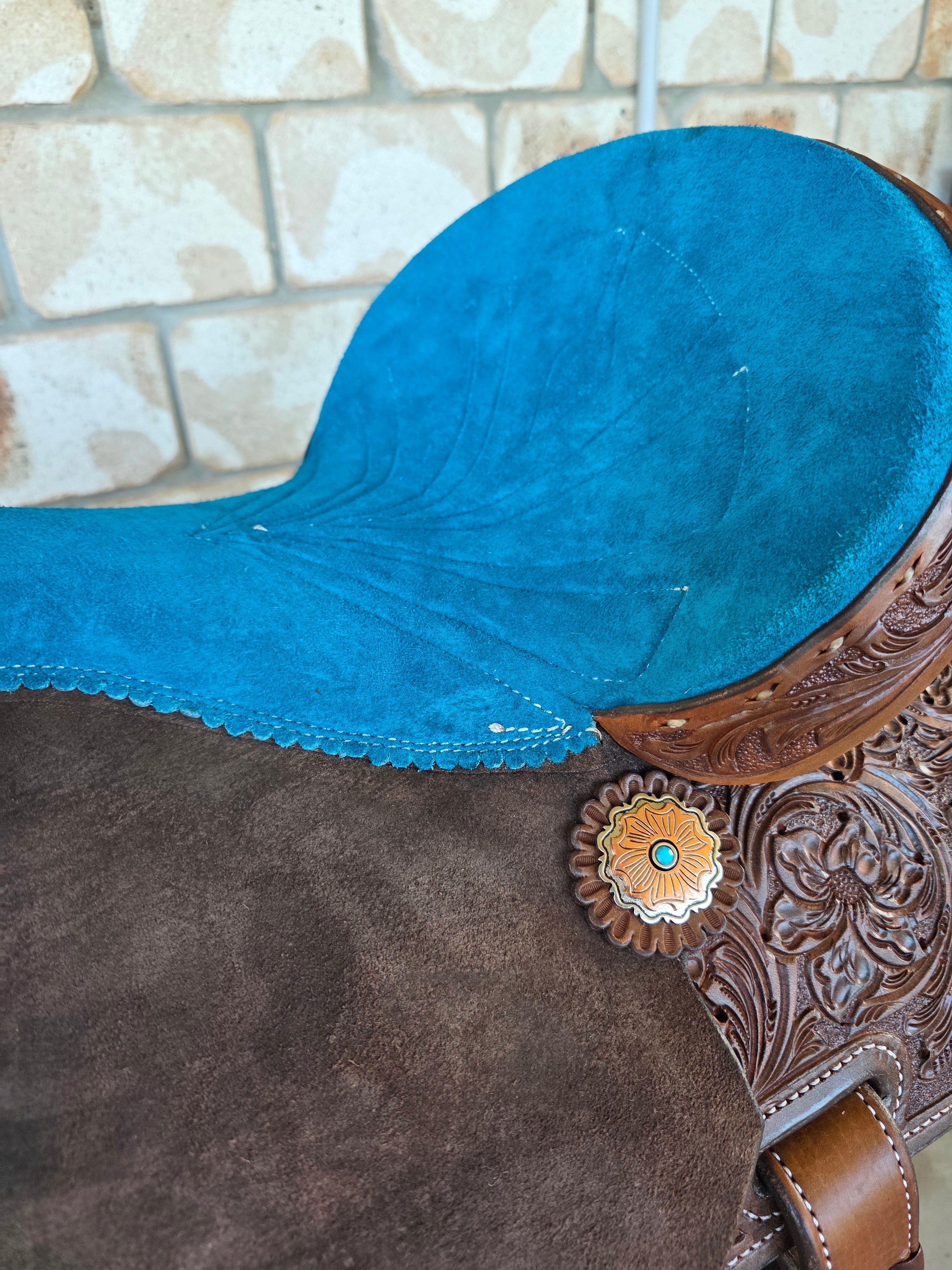 Leather Barrel Saddle - 16" Seat