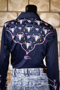 Load image into Gallery viewer, Cow Skull Arena Shirt - Navy (7873212219630)