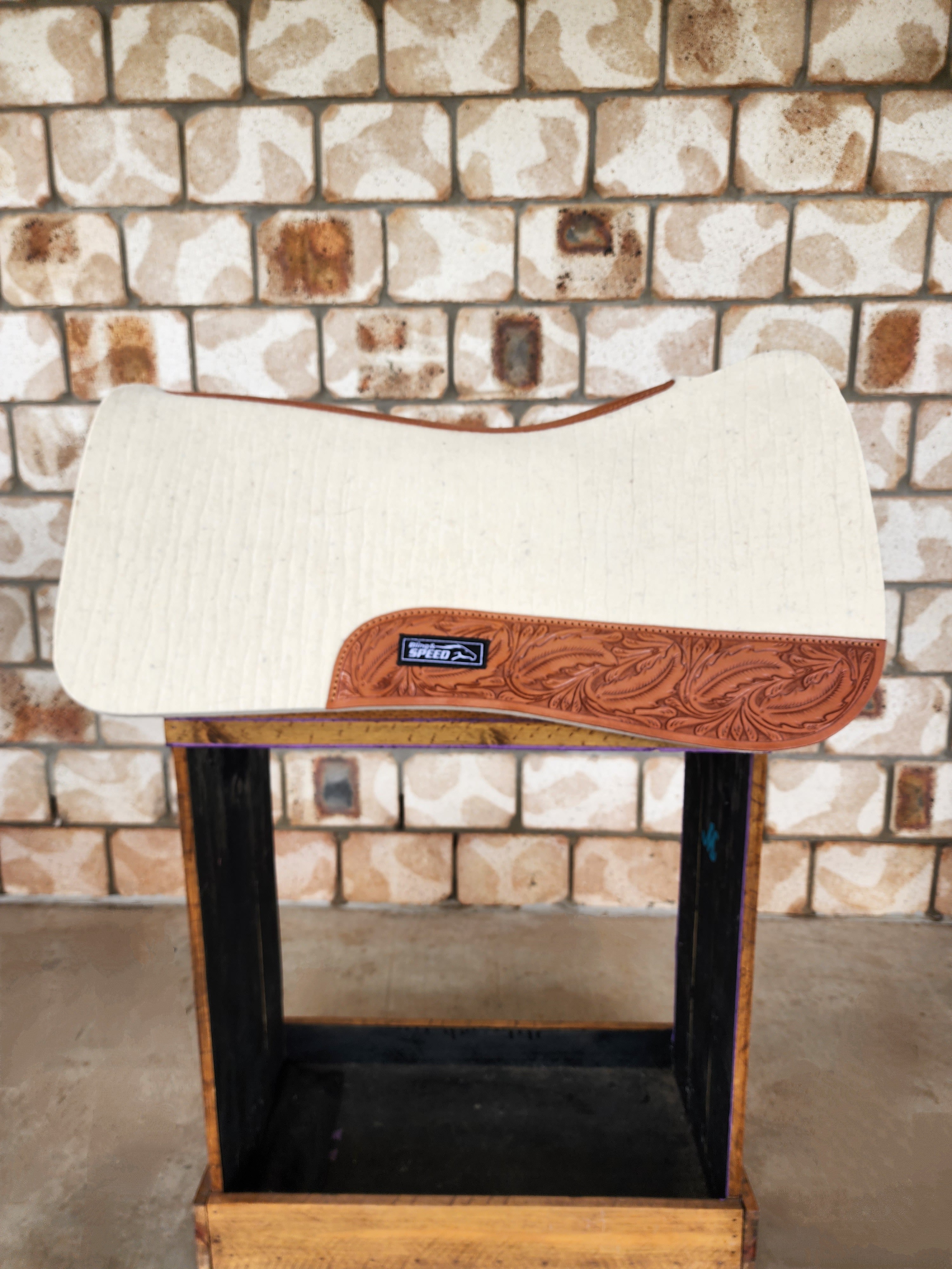 Wither Relief Merino Wool Felt Saddle Pad Cream with Leaf Tooling