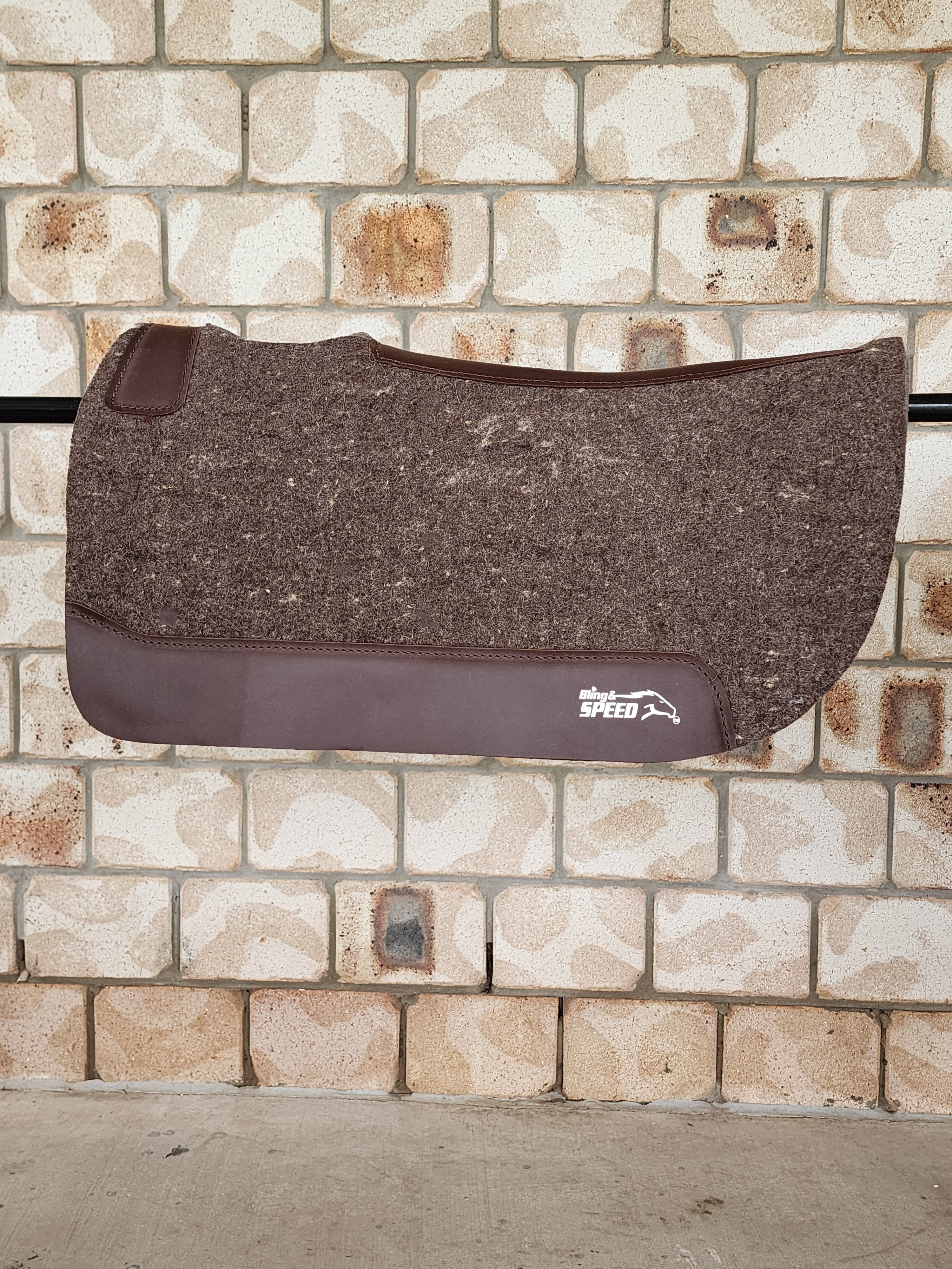 Standard Wither Relief - Round Skirt Merino Wool Barrel and Fender Saddle Pad - Gray