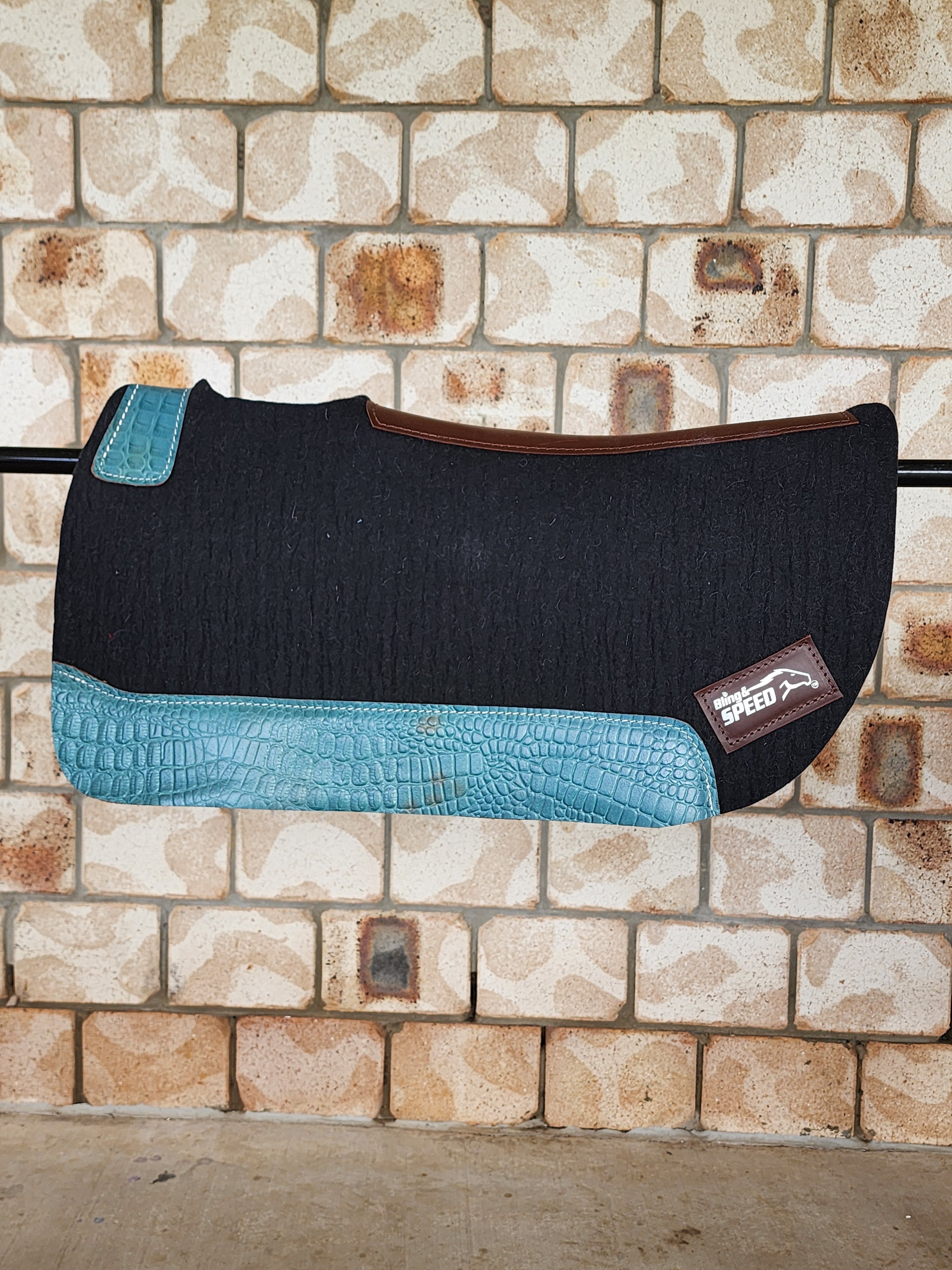 Standard Wither Relief - Round Skirt Merino Wool Barrel and Fender Saddle Pad - Black with Turquoise Croc