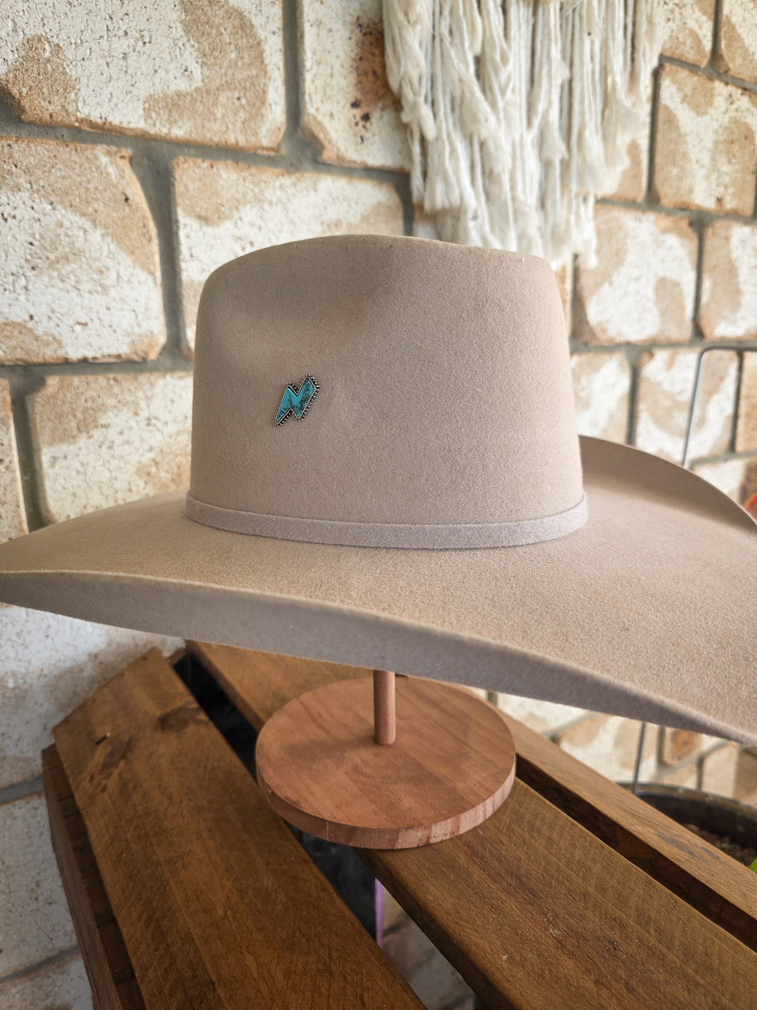 Desert Star & Turquoise Bolt - Enamel Hat Pin