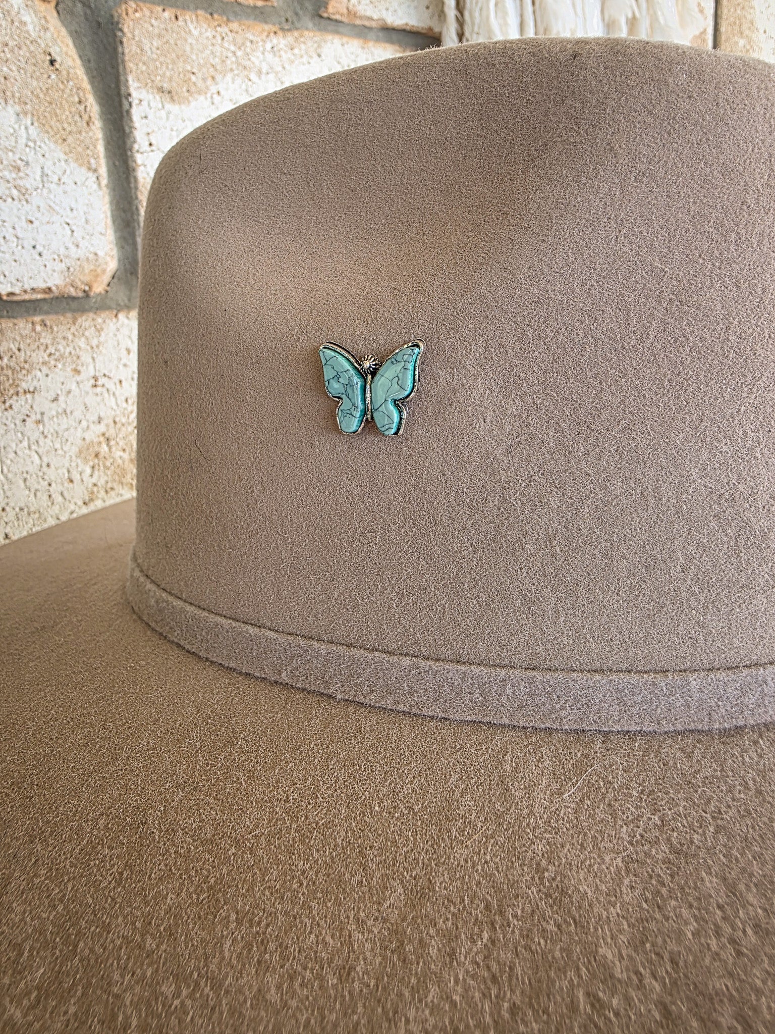 Sundancer & Turquoise Wings - Enamel Hat Pin