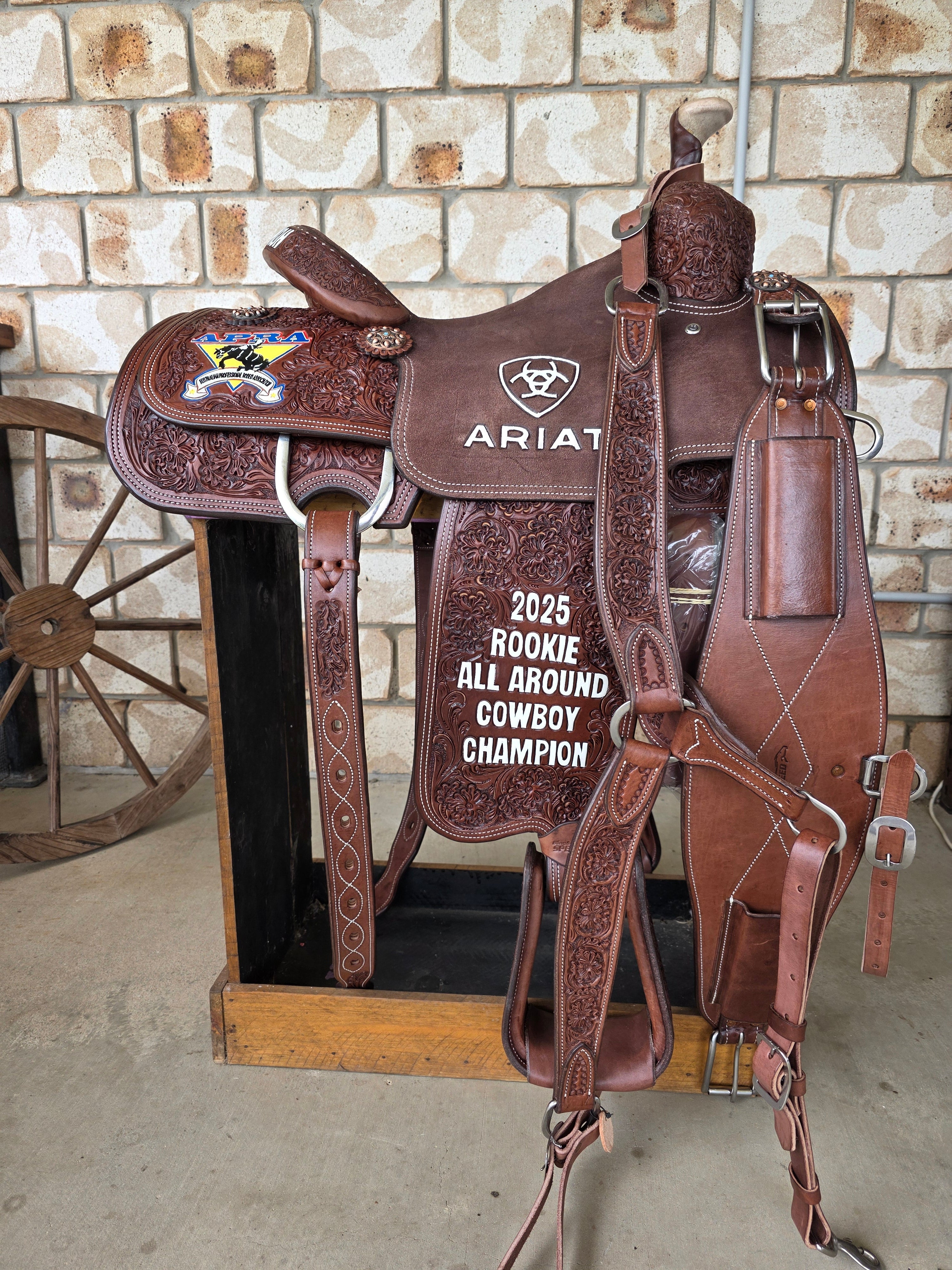 Bling & Speed Rope, Cutting & Steer Wrestling Trophy Saddles