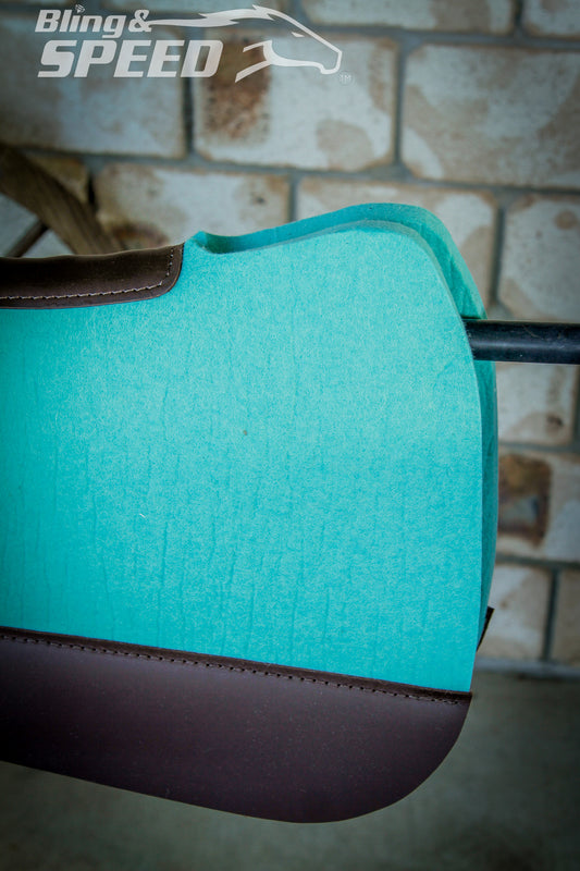Mint Full Wither Relief - Round Skirt Merino Wool Barrel and Fender Saddle Pad