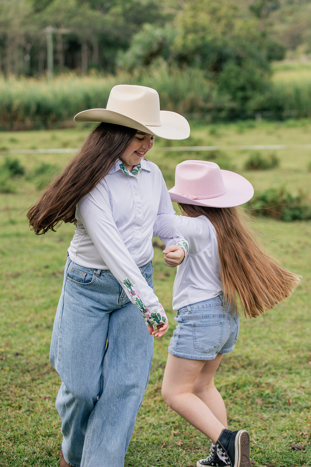 Desert Crown Felt Hat - Beige