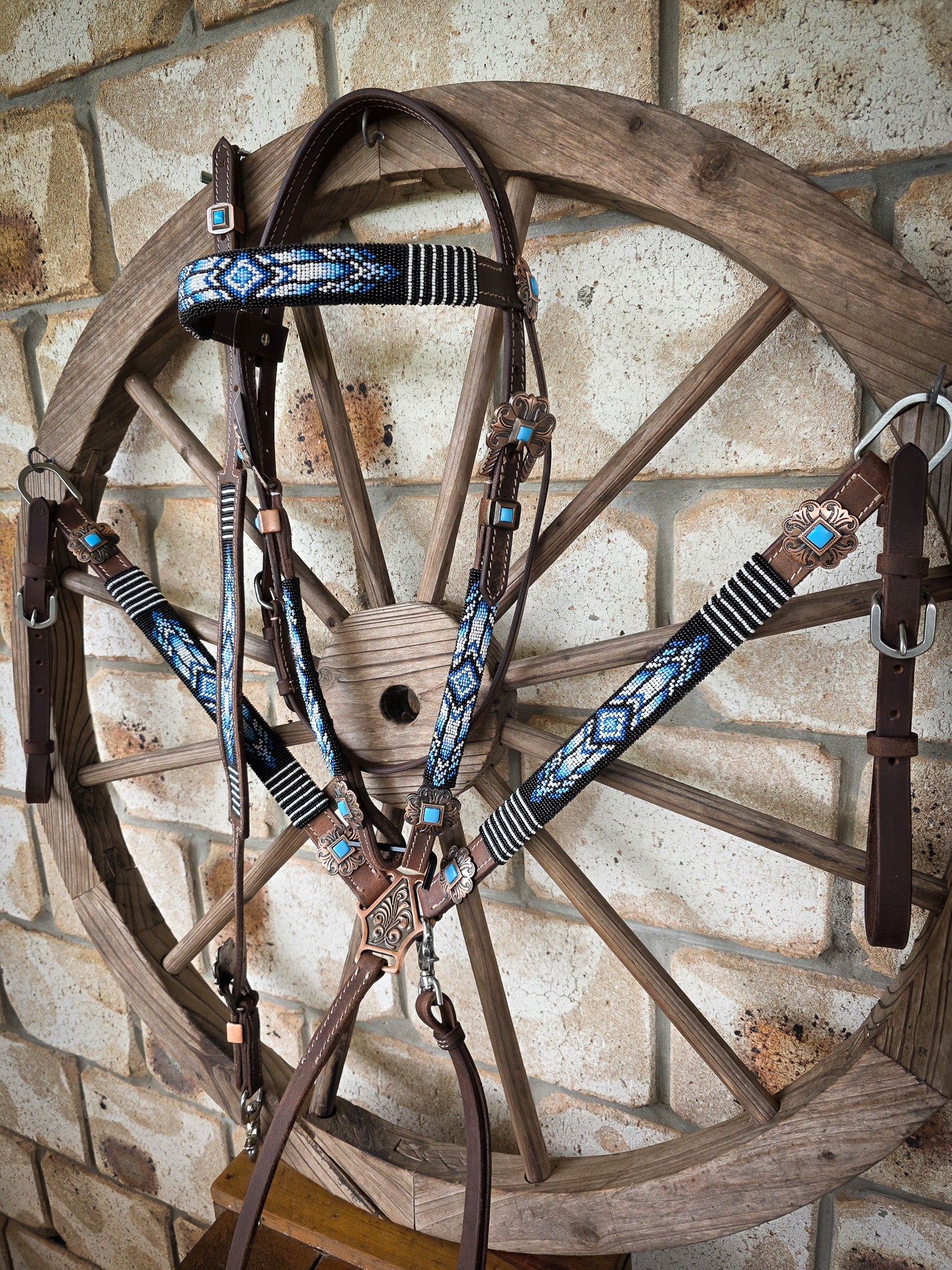 Beaded Skyhigh Breastcollar, Bridle and Wither strap Set