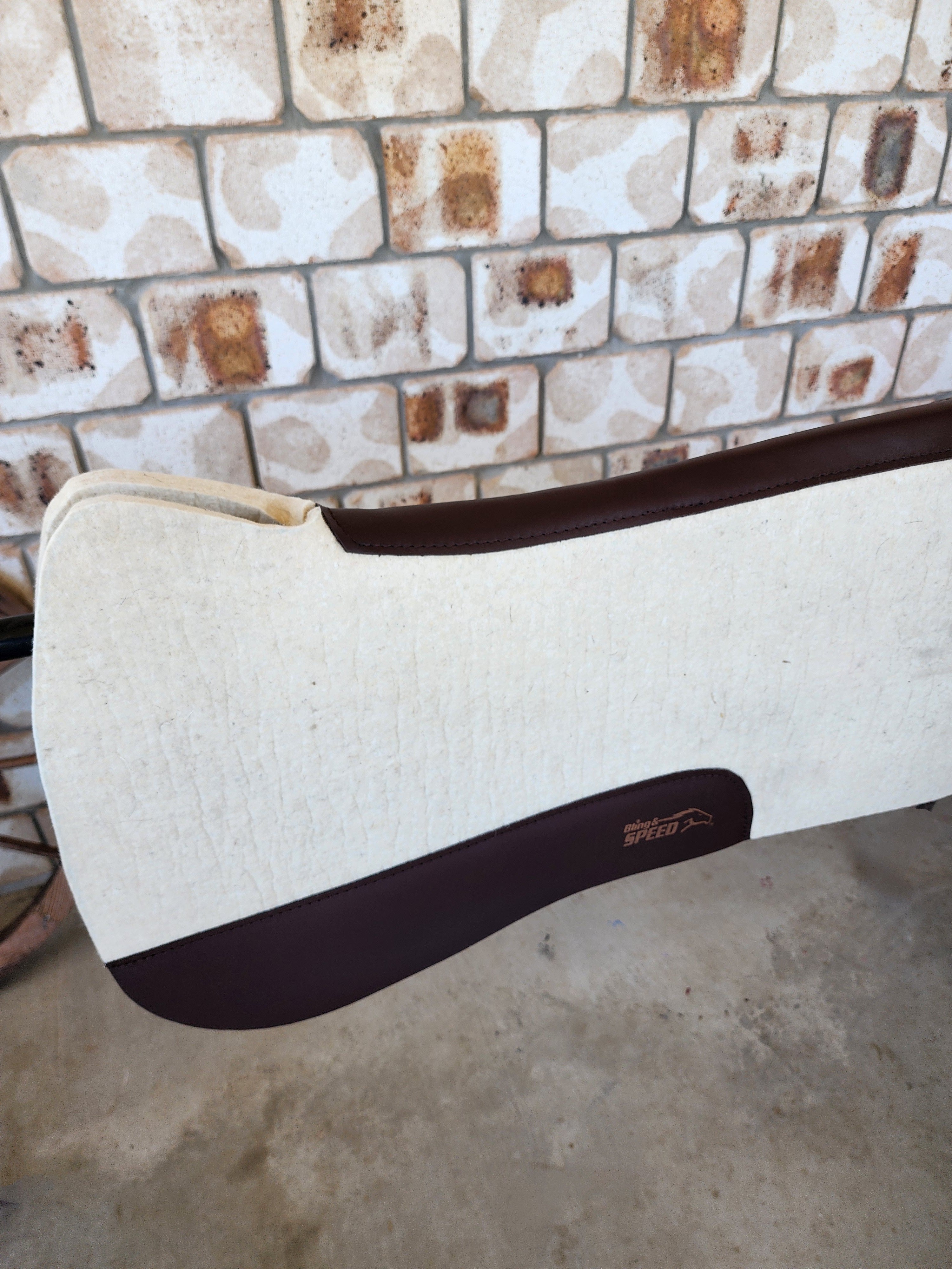 Full Wither Relief Merino Wool Felt Saddle Pad - Cream