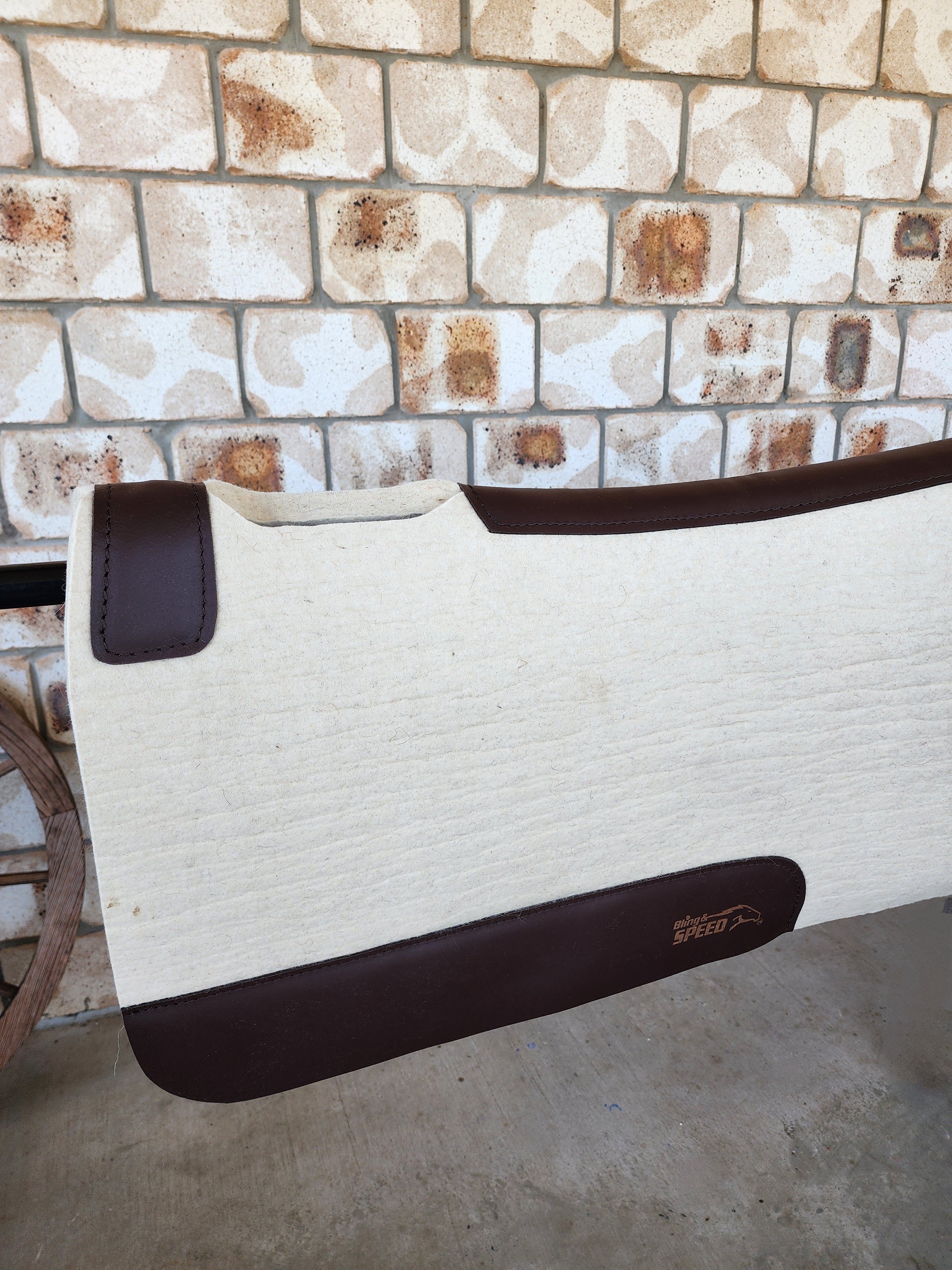 Standard Wither Relief - The Barrel Racer Merino Wool Felt Saddle Pad - Cream