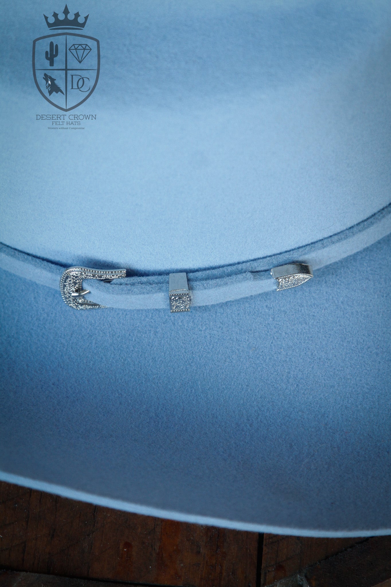 Desert Crown Felt Hat - Light Blue