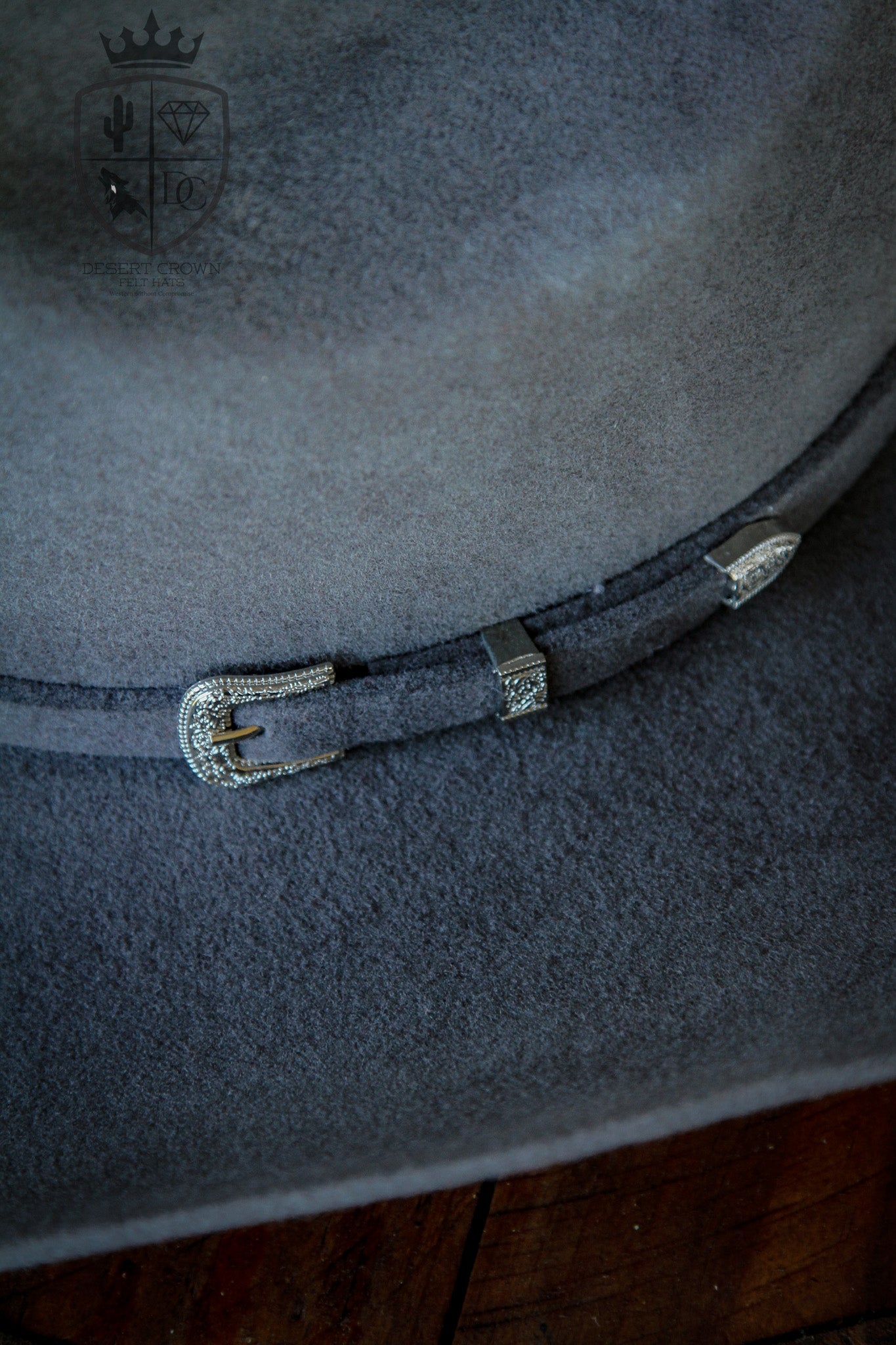 Desert Crown Felt Hat - Gray