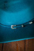 Load image into Gallery viewer, Desert Crown Felt Hat - Peacock
