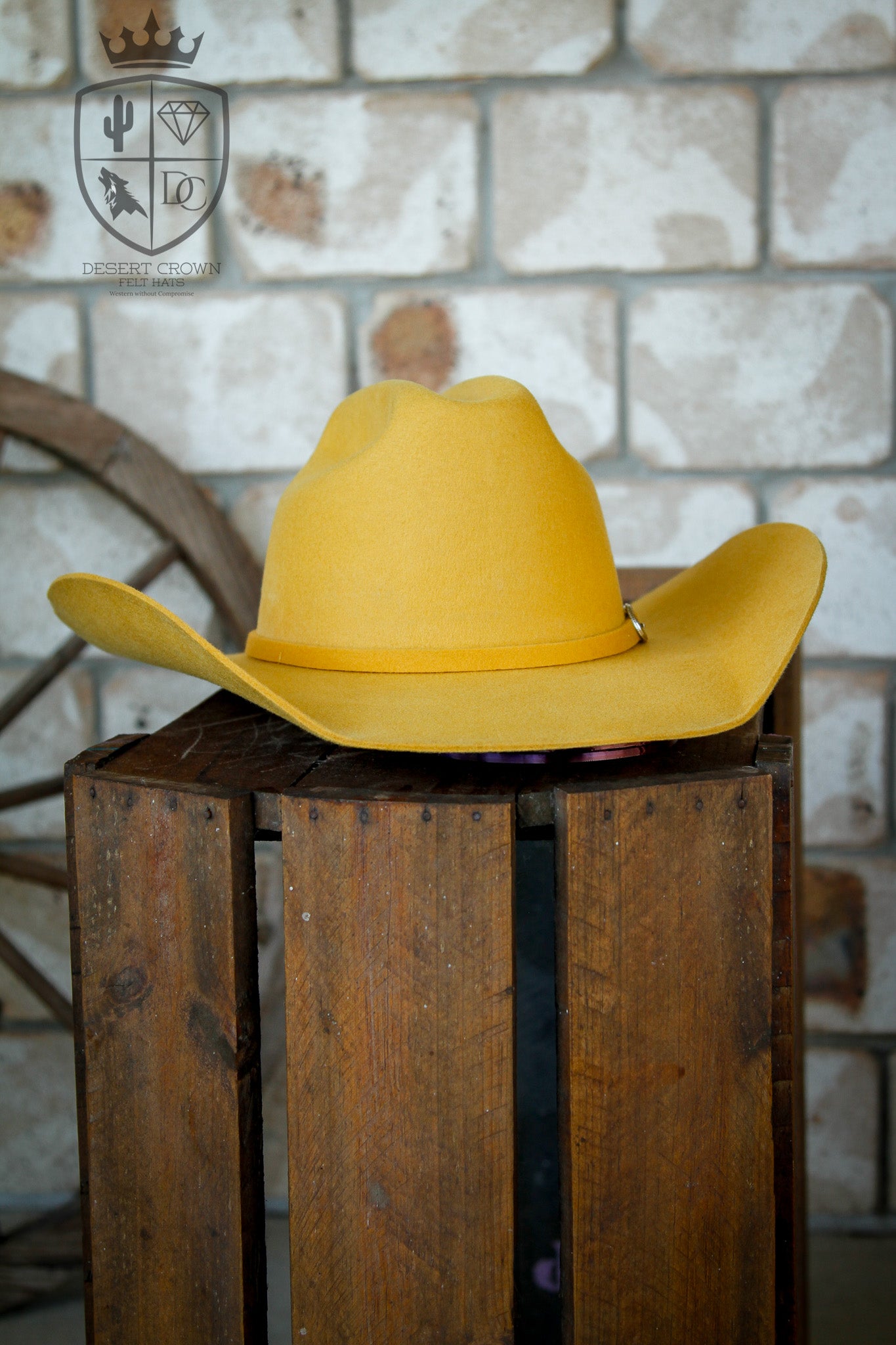 Desert Crown Felt Hat - Yellow