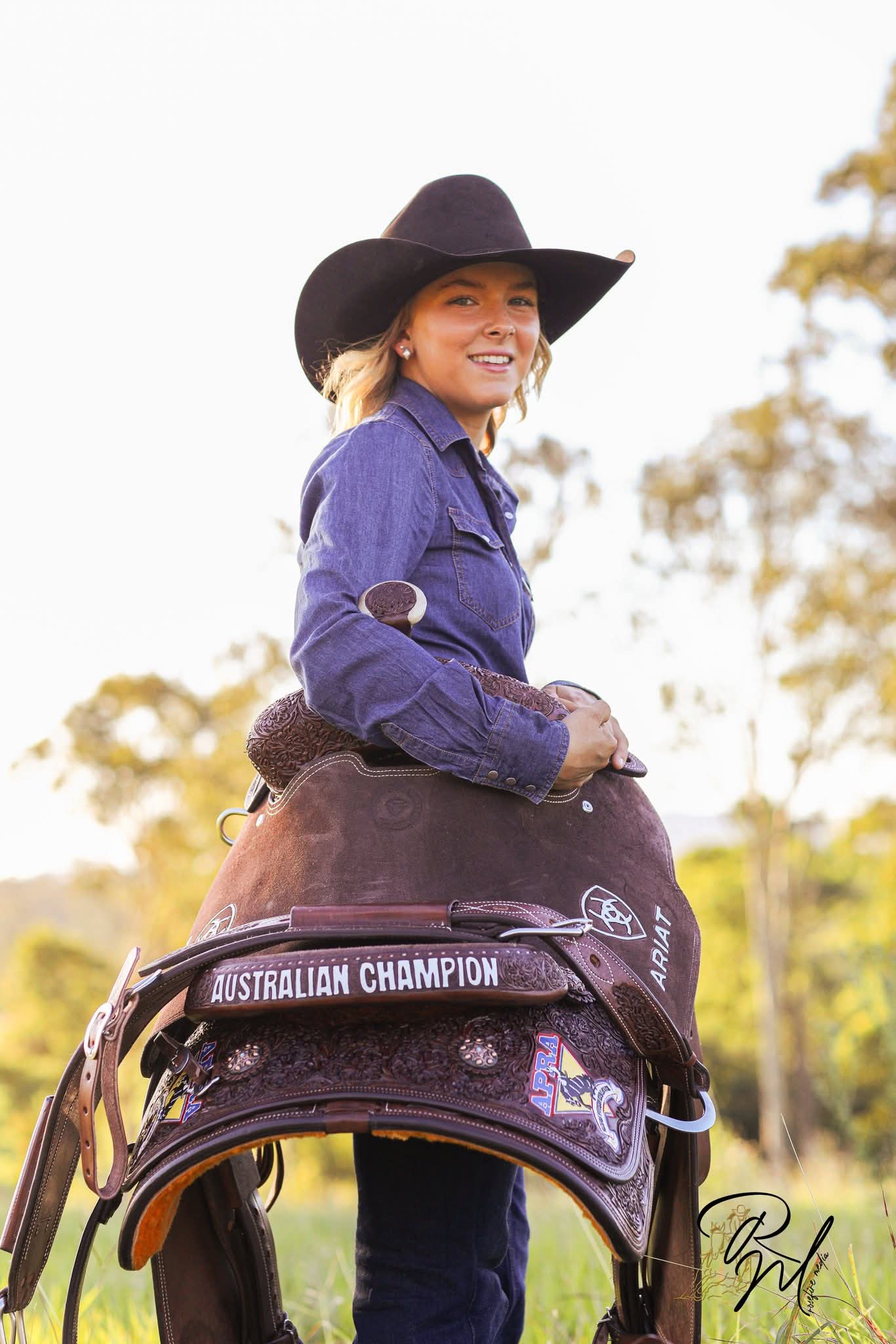 Bling & Speed Rope, Cutting & Steer Wrestling Trophy Saddles
