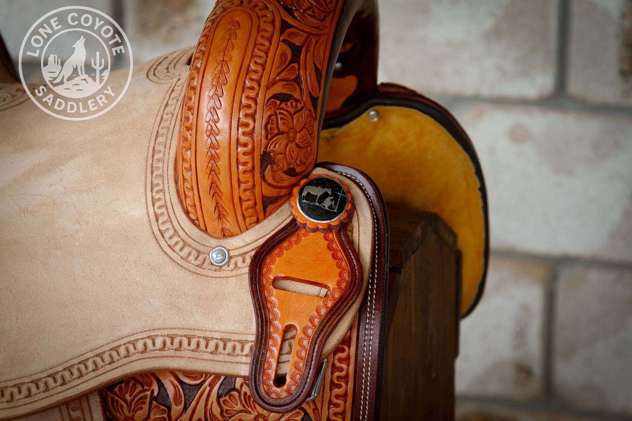 Lone Coyote Fully Mounted Barrel Saddle Package – PREORDER