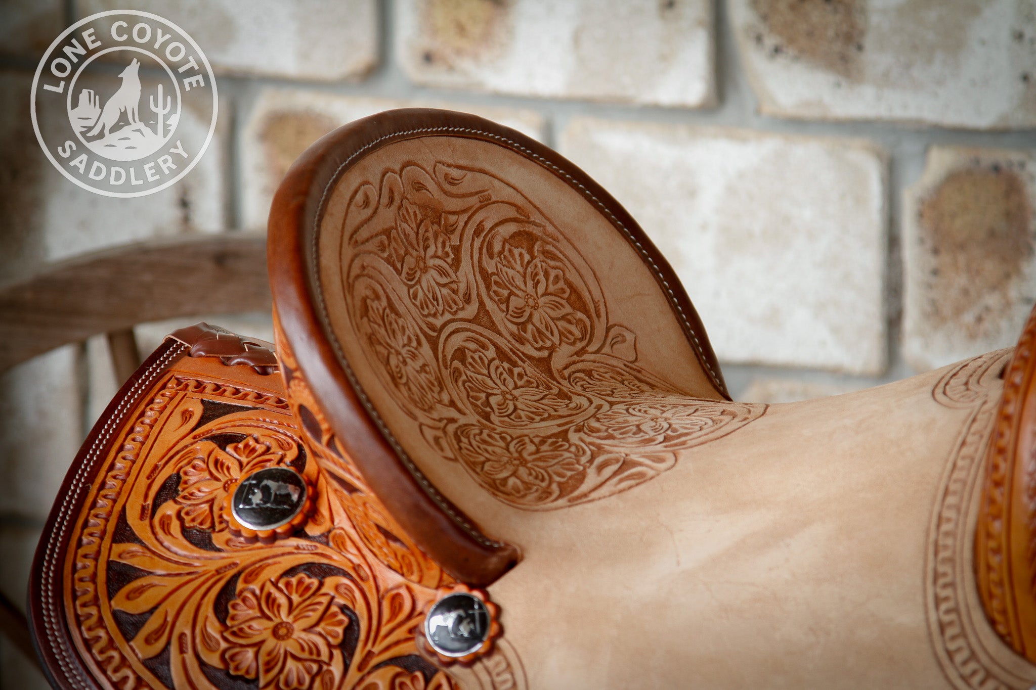 Lone Coyote Fully Mounted Barrel Saddle Package – 14.5"