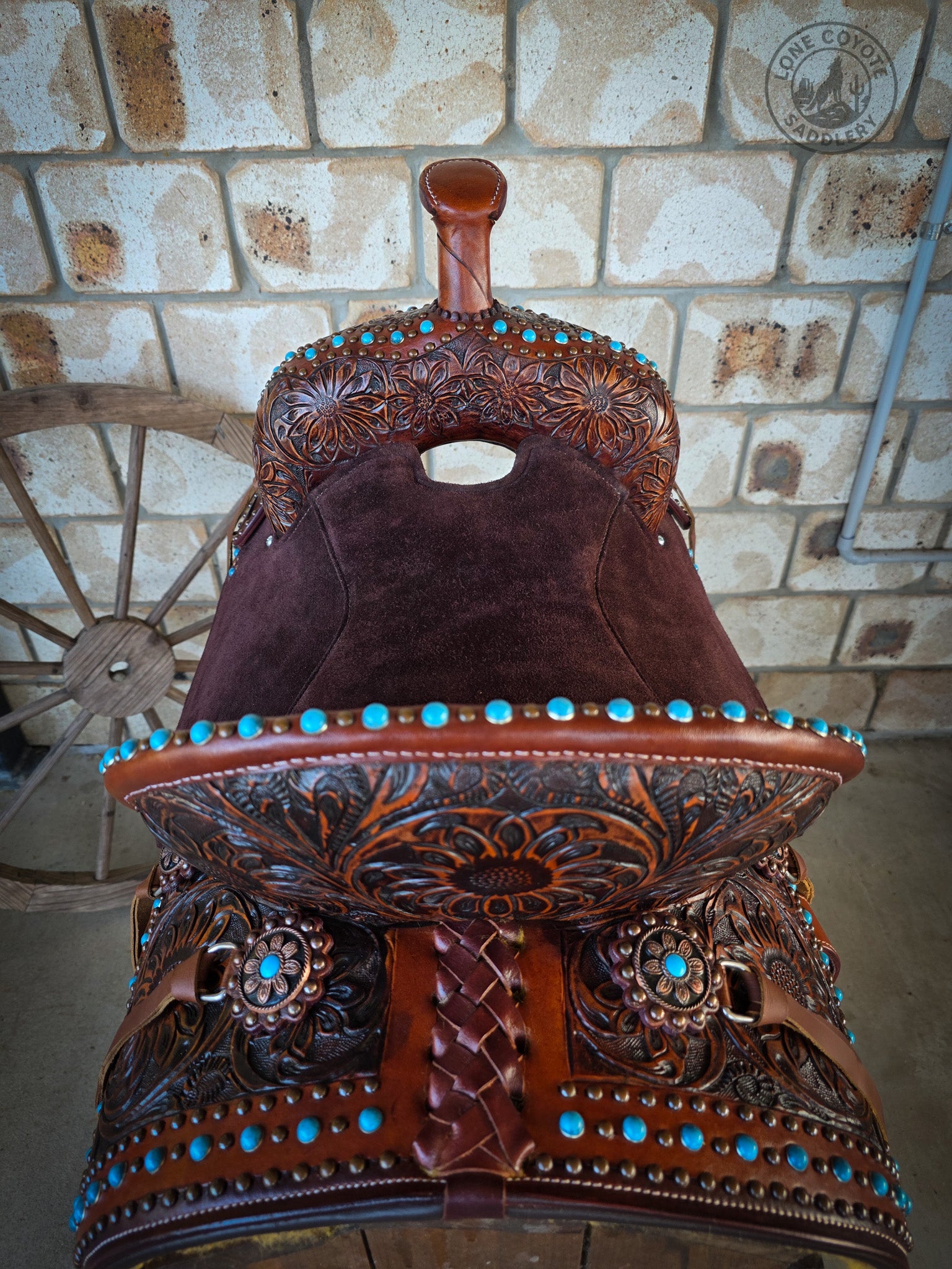 Lone Coyote Turquoise Floral Barrel Saddle – 13.5"