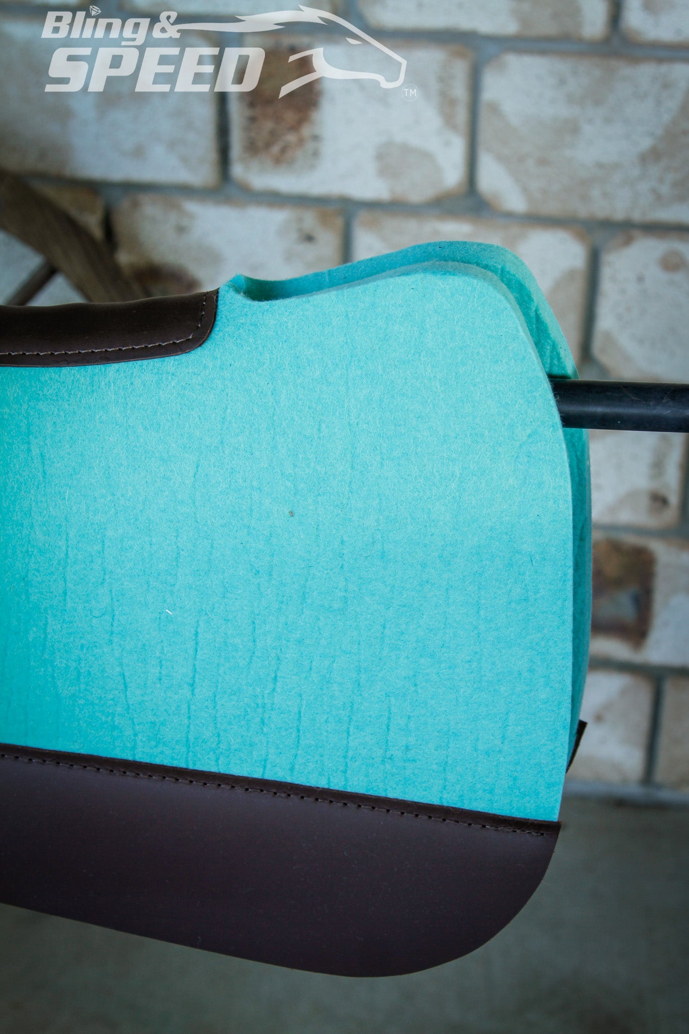 Mint Full Wither Relief - Round Skirt Merino Wool Barrel and Fender Saddle Pad