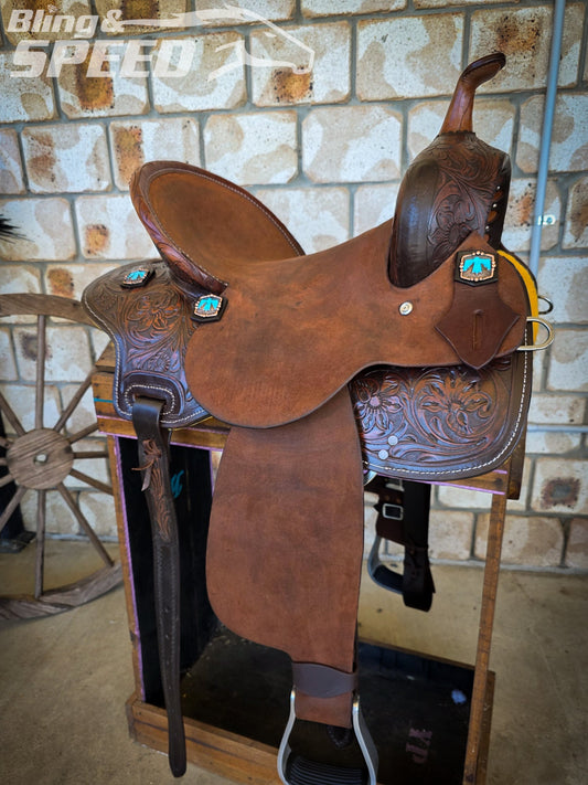 Leather Barrel Saddle - 15" Seat. FQHB 7" Gullet
