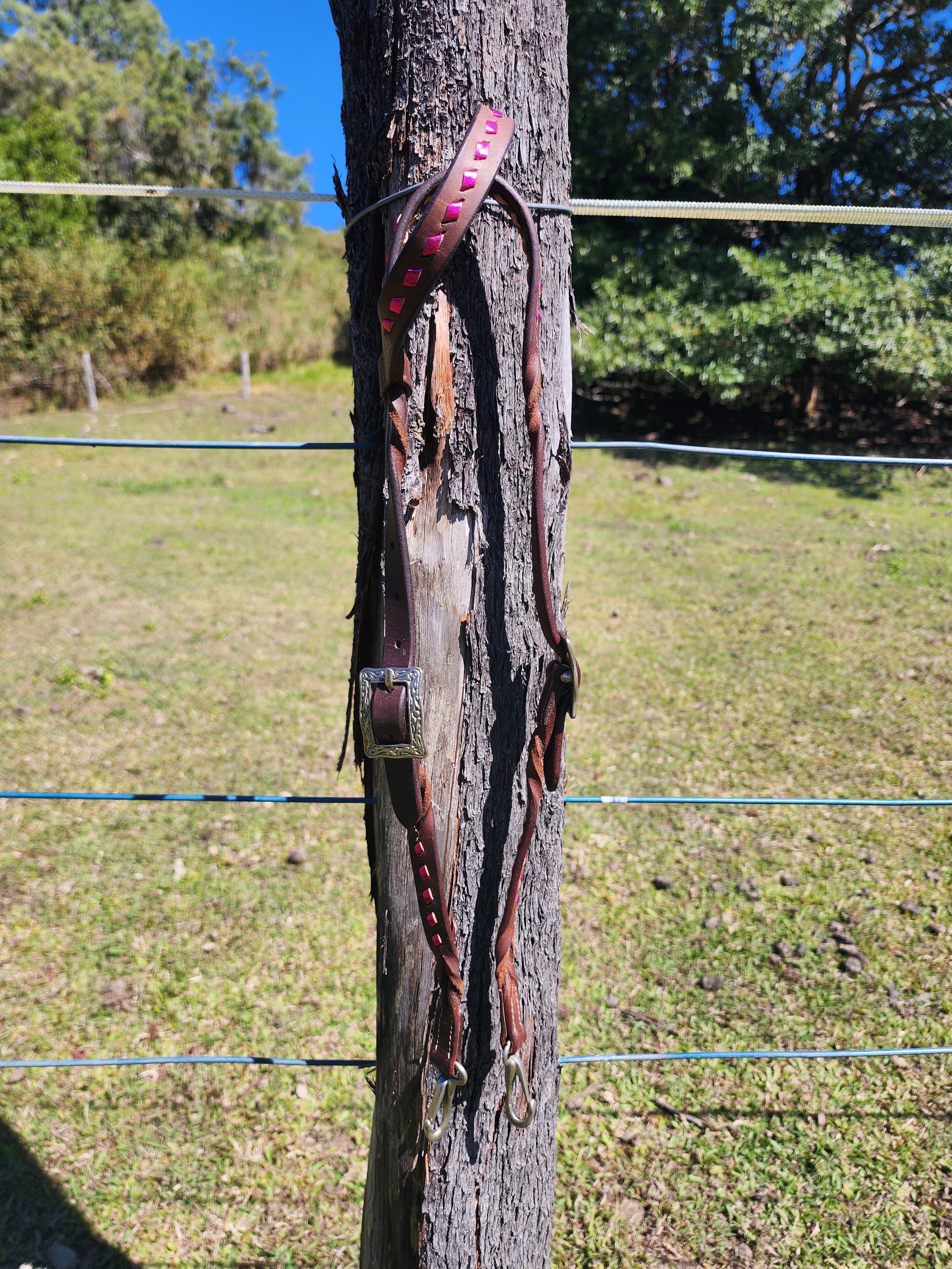 Bling and Speed Metallic Pink Buckstitched with Twisted Bloodknot One Ear Bridle