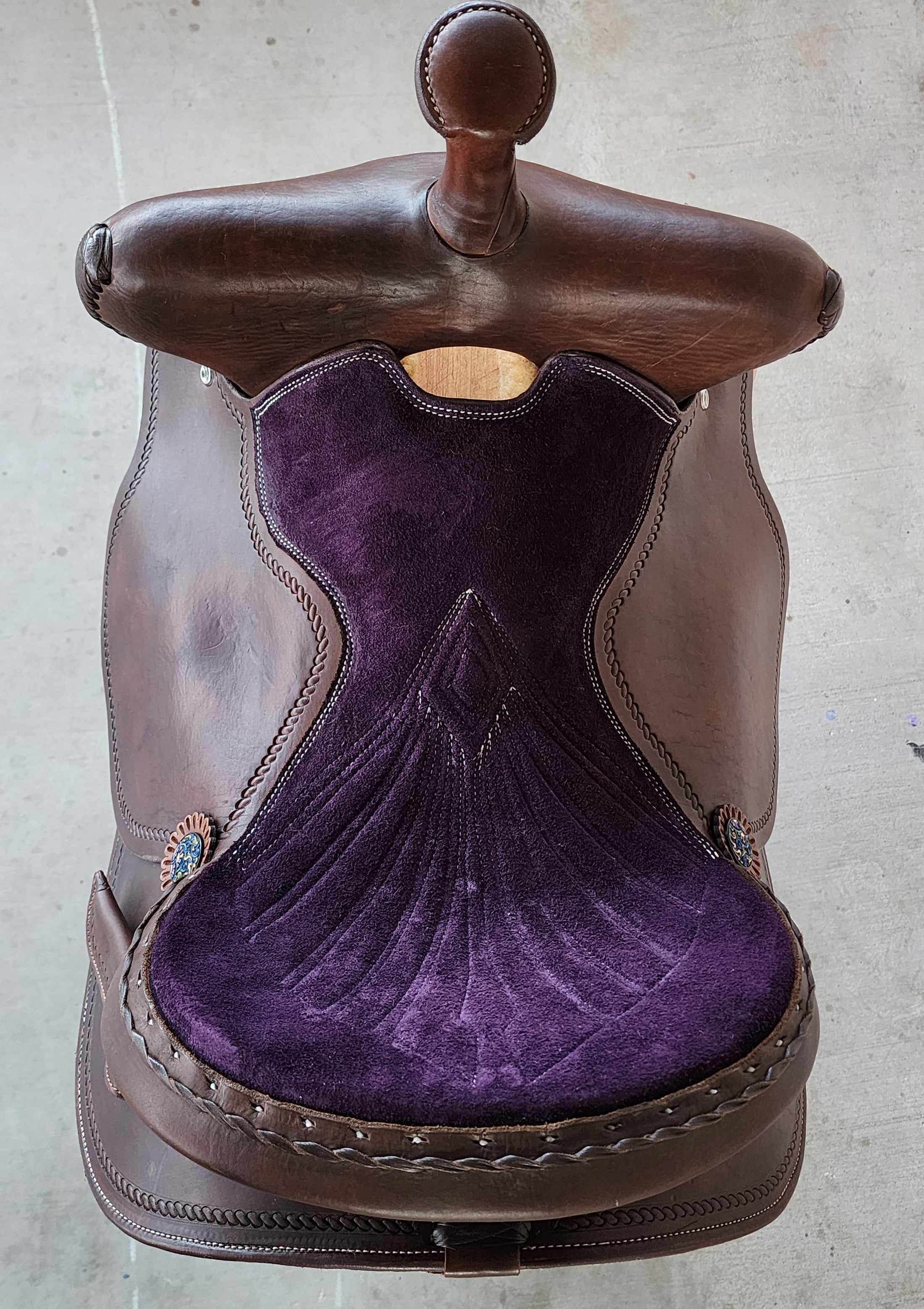 Bling and Speed All Round Western Saddle - 15.5" Seat