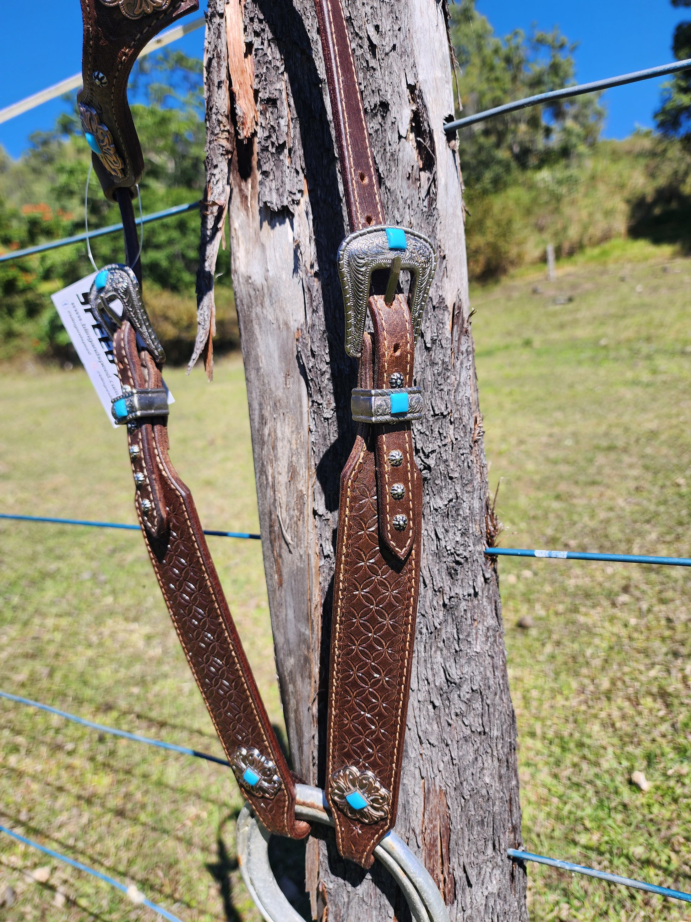 One Ear Plait Bridle with Tooling - Flower