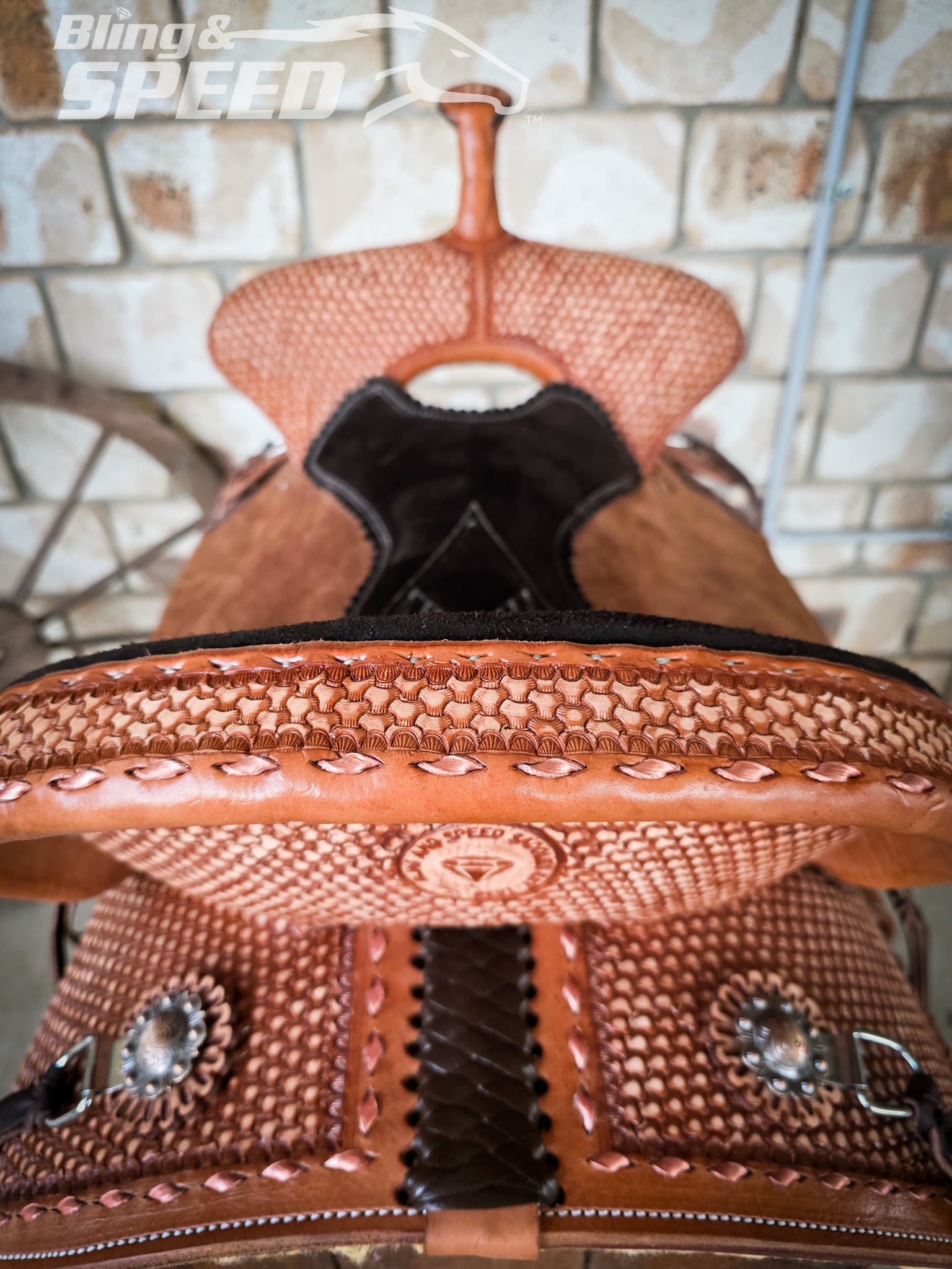 Neoprene & Leather Combo Barrel Saddle – 16” Seat, FQHB, 7" Gullet