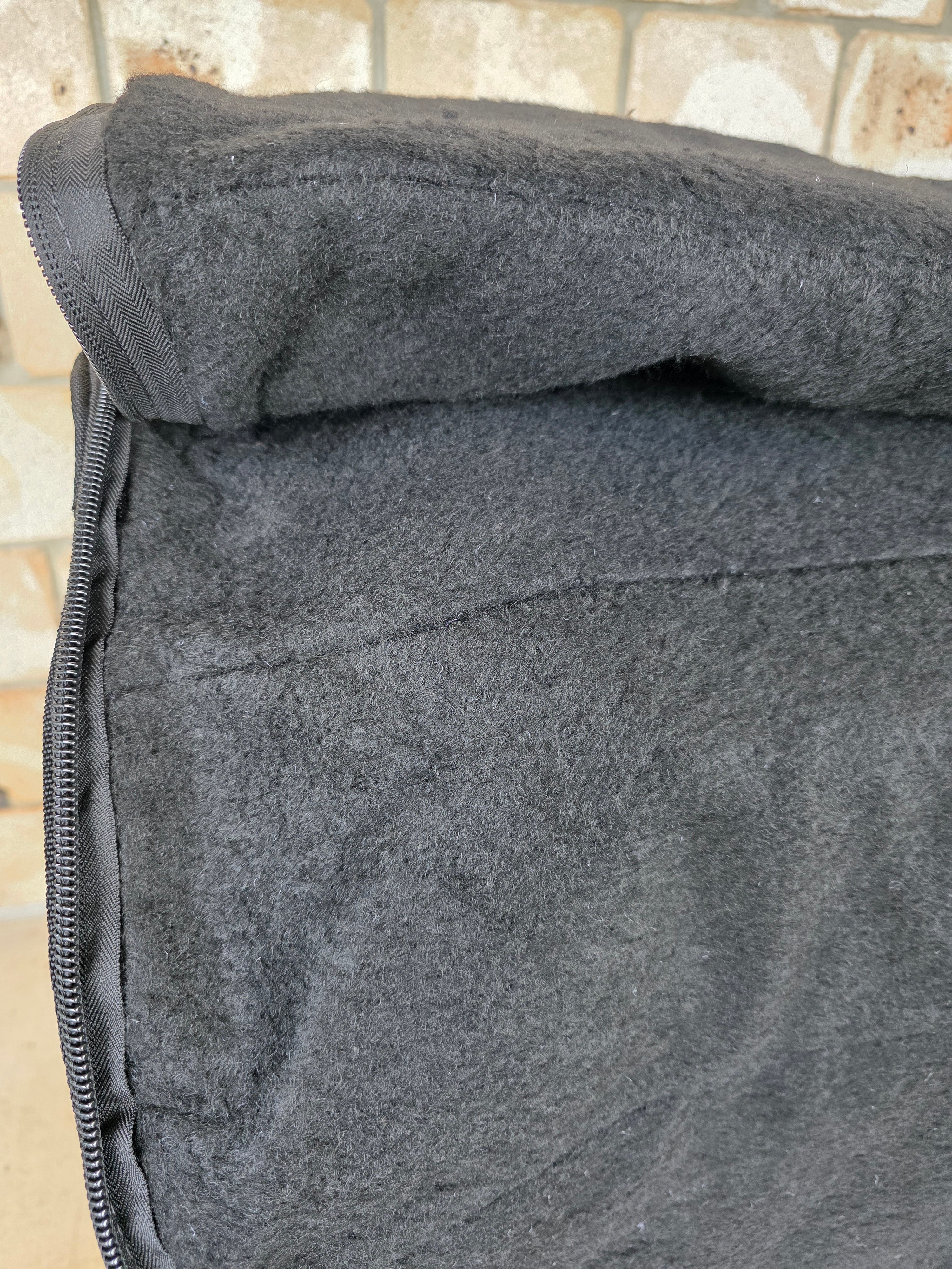 Quilted Saddle Bag - Black