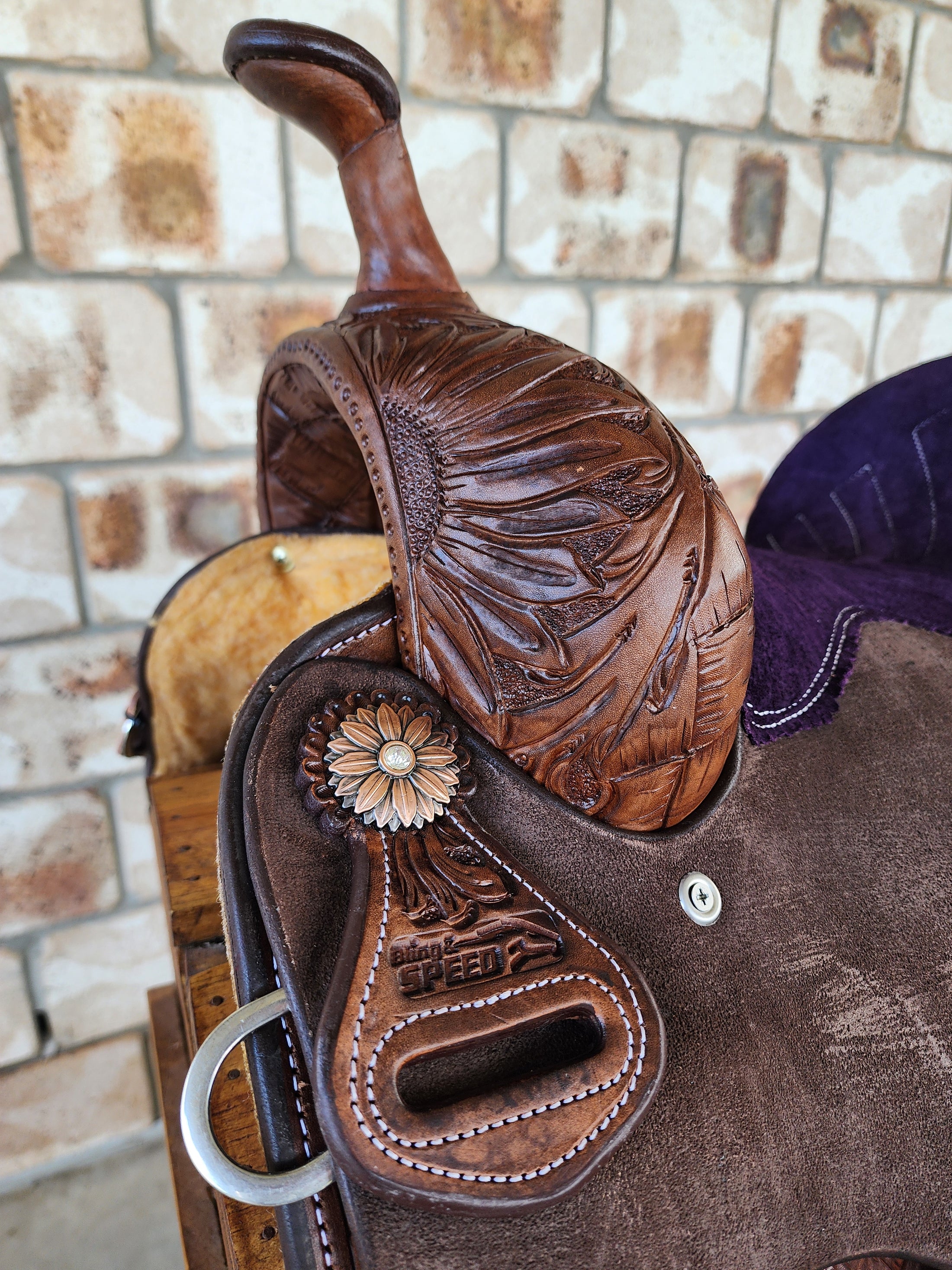 Leather Barrel Saddle - Sunny Days