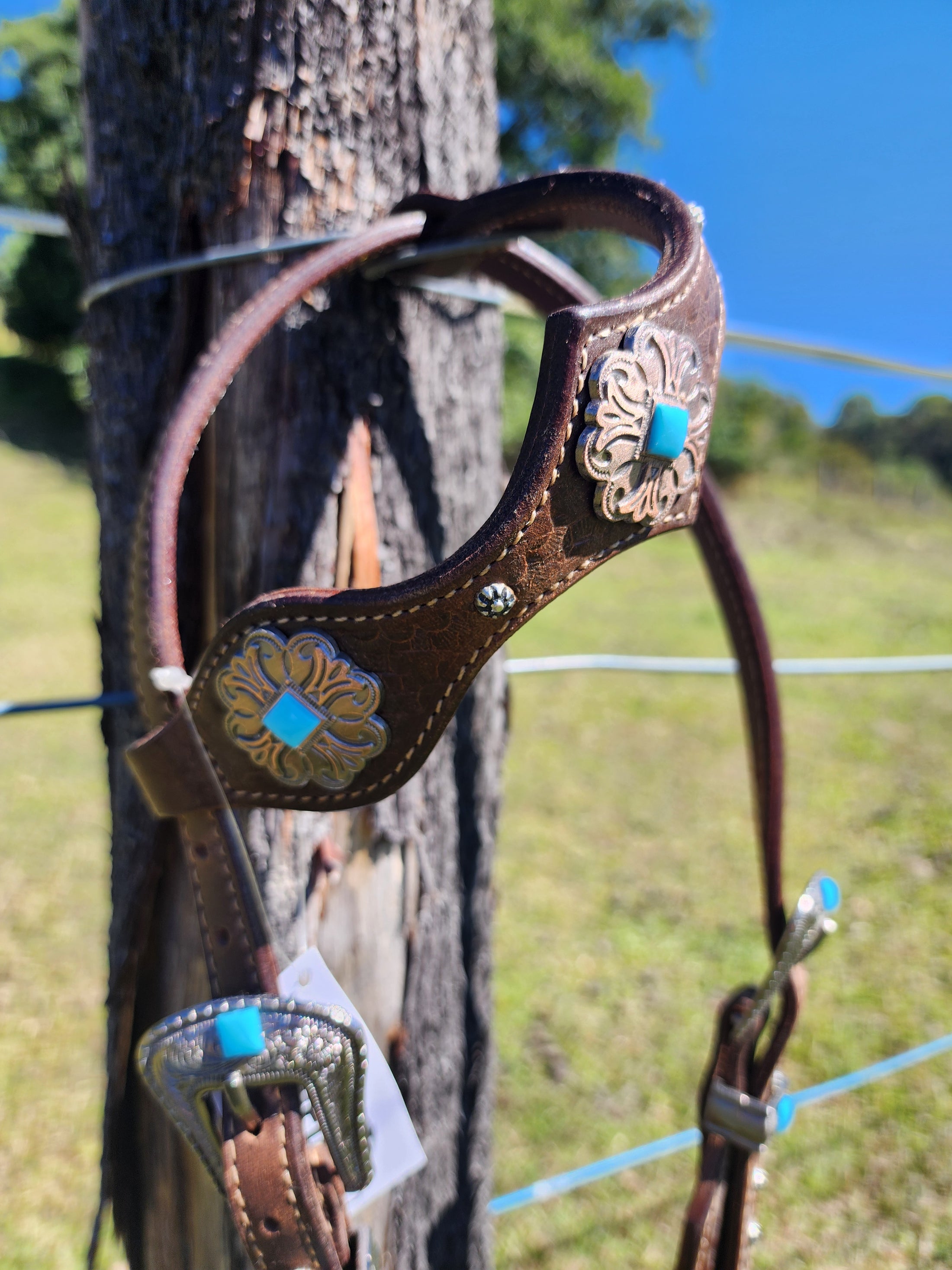 One Ear Plait Bridle with Tooling - Basketweave