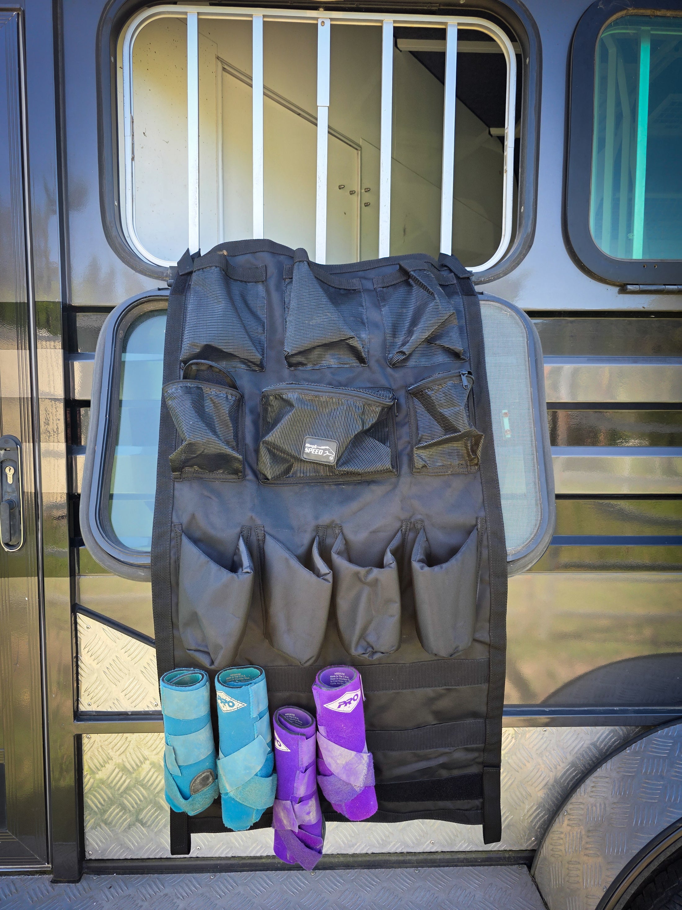 Grooming Trailer Organiser - Large