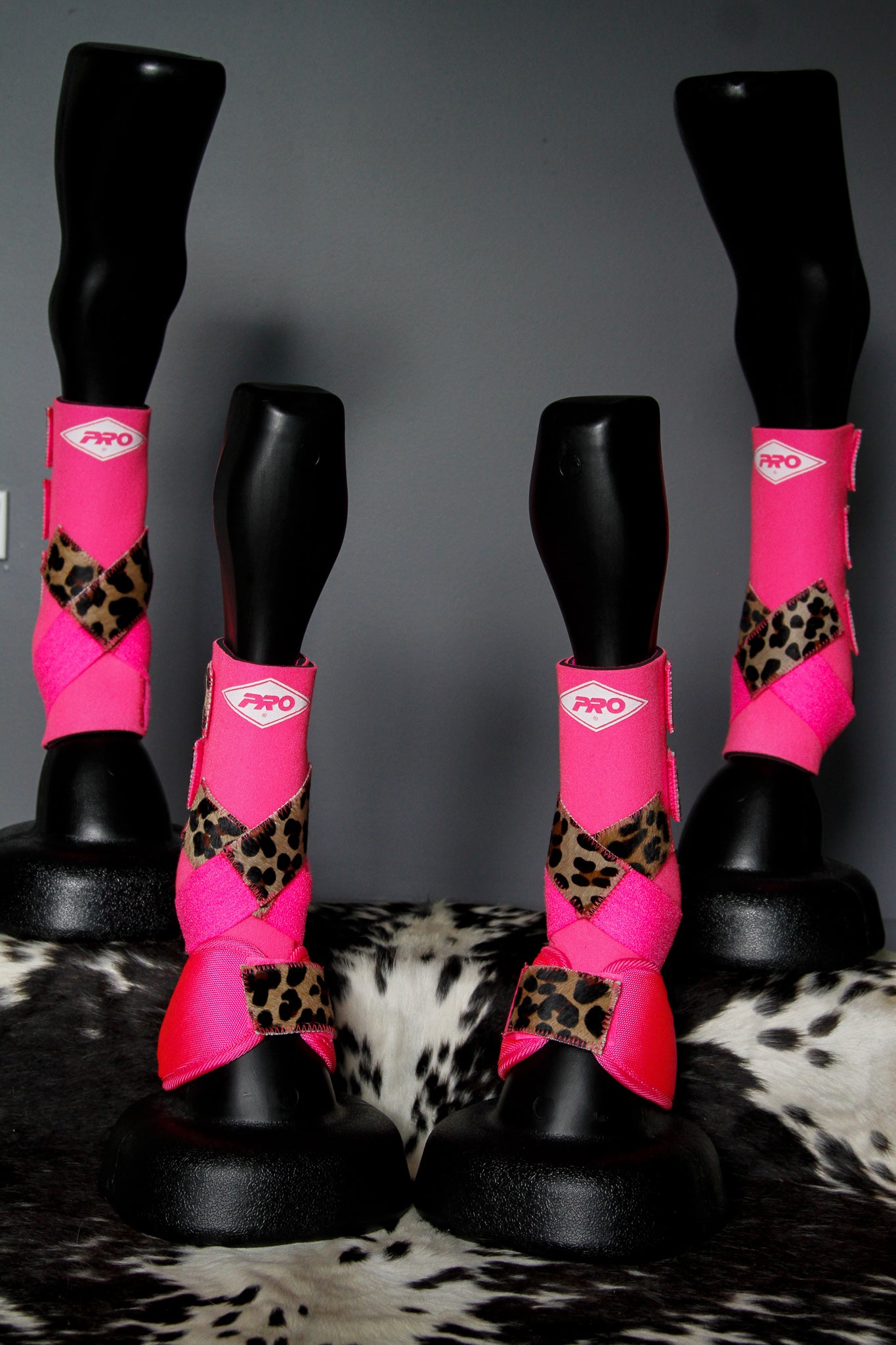 MEDIUM H20 Front & Rear Set with Cheetah Hide Straps Support Boots with Bells - Medium (7873221755118)